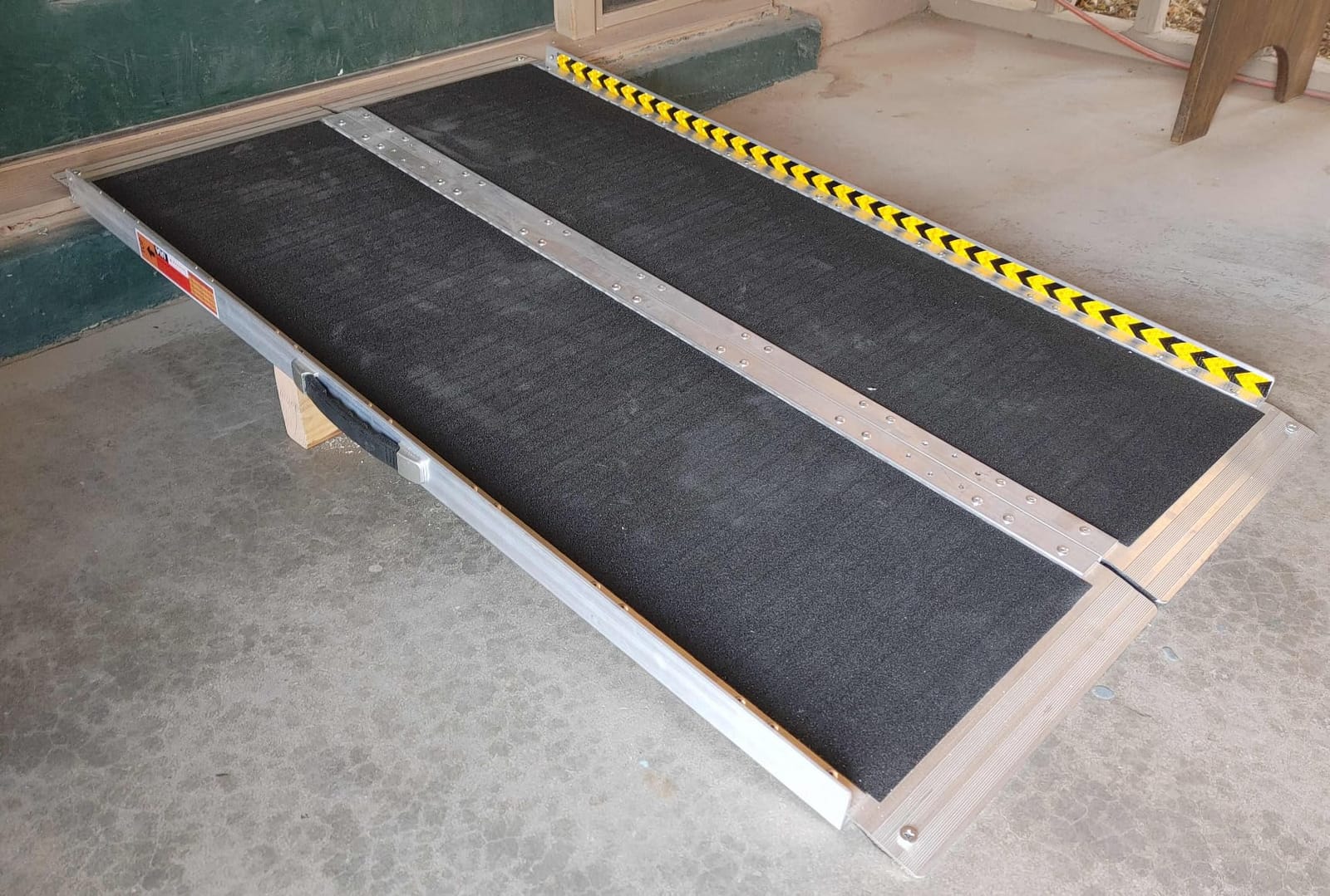 VNN Portable Wheelchair Ramp 4FT, Non-Slip Aluminum Ramps for Wheelchairs for Home, Handicap Wheelchair Ramps for Home Steps, Aluminum Loading Dock Plates, Doorways, Black customer photo 2