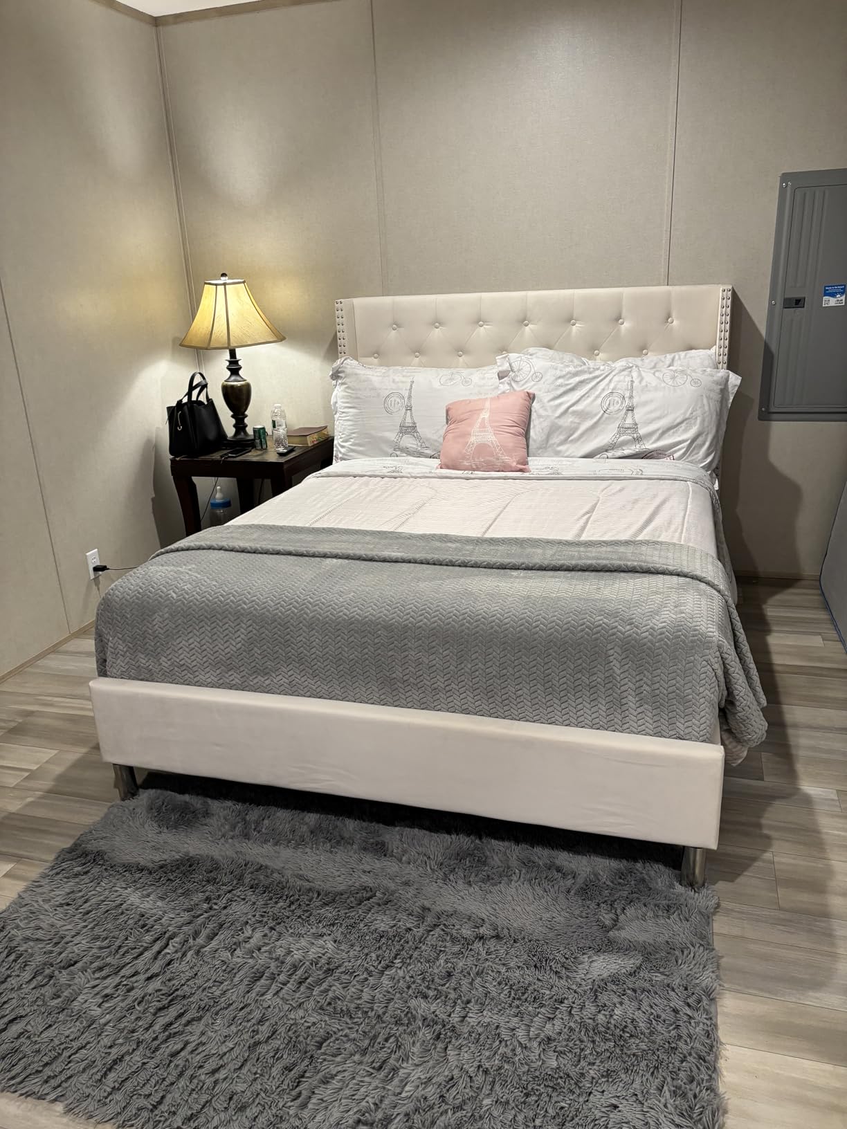 Jocisland King Bed Frame Velvet Tufted Upholstered 49.2