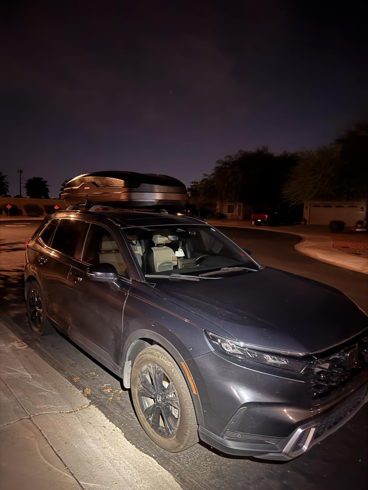 Yakima SkyBox NX 18 XLG Rooftop Cargo Carrier, 18 Cu Ft, SKS Lock, Black, Dual-Sided Opening customer photo 1