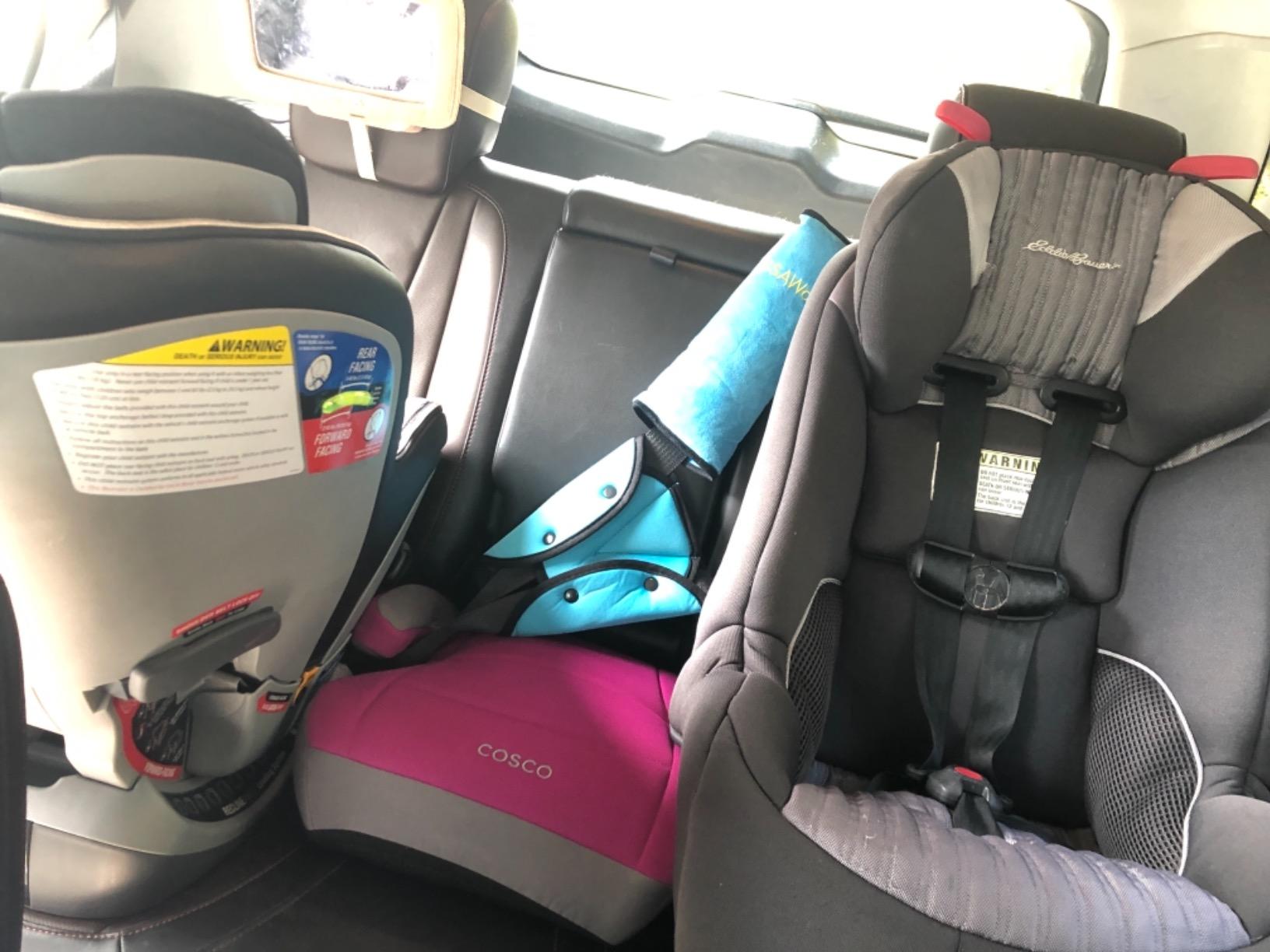 Cosco Topside Backless Booster Car Seat, Lightweight Booster Seats for Cars 40-100 lbs, Backless Booster Seat for Car, Organic Waves customer photo 2