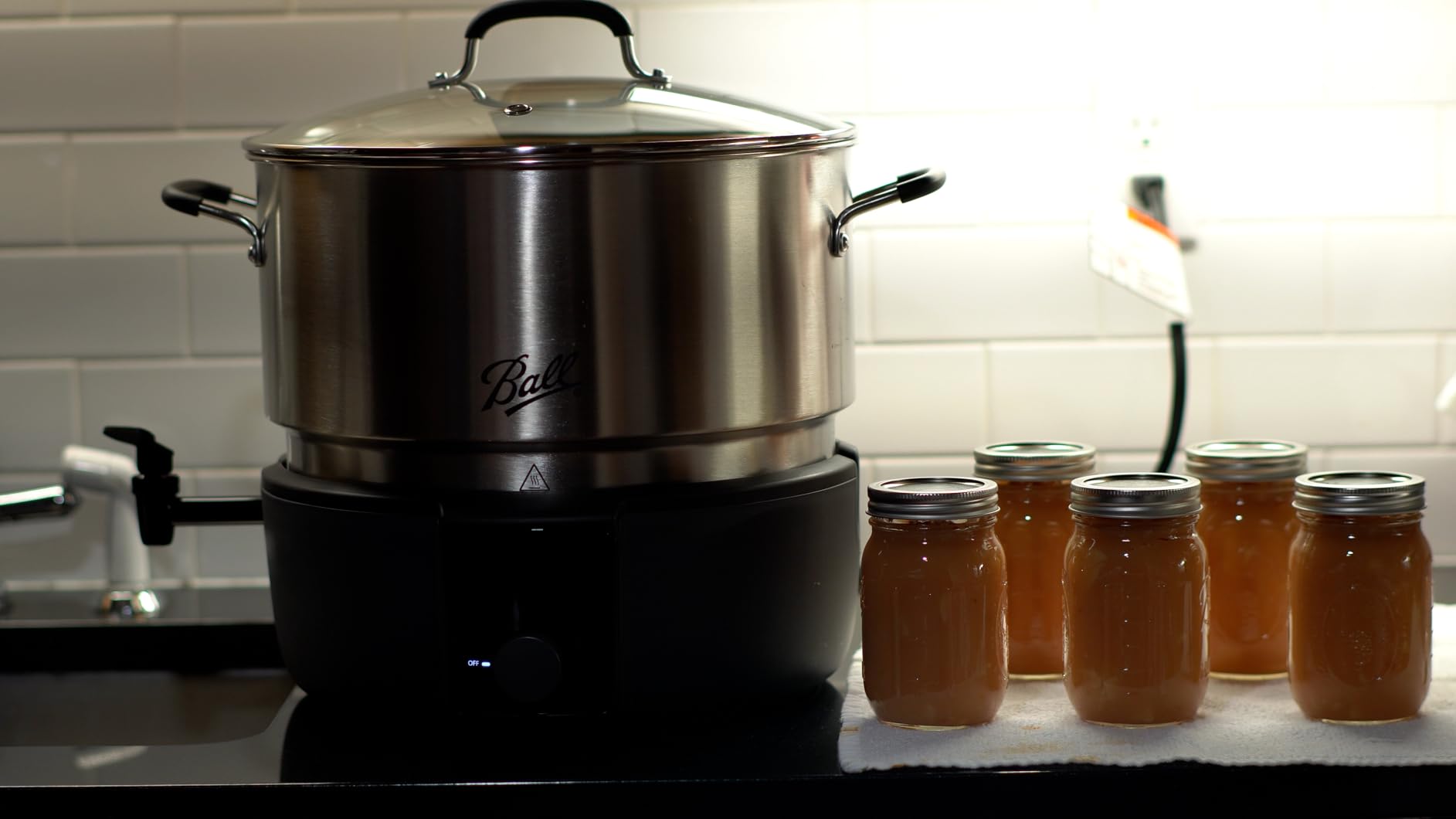 Ball EasyCanner Electric Water Bath Canner customer photo 1