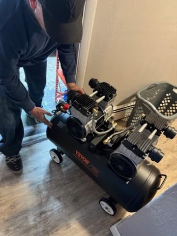 VEVOR 6.3 Gallon 2 HP Air Compressor, Max 116PSI, Oil Free Compressor Tank for Auto Repair, Tire Inflation, Spray Painting, Woodwork Nailing, 3.35 CFM@90PSI, Quiet Operation customer photo 1