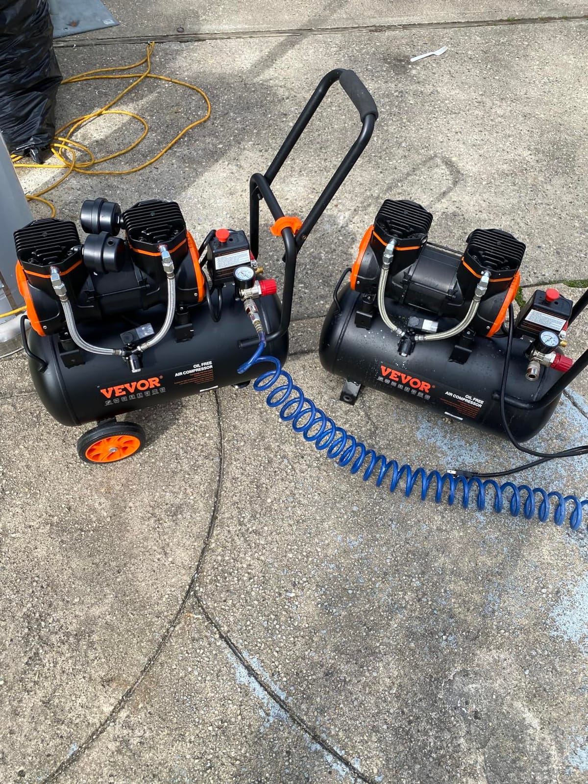 VEVOR 6.3 Gallon 2 HP Air Compressor, Max 116PSI, Oil Free Compressor Tank for Auto Repair, Tire Inflation, Spray Painting, Woodwork Nailing, 3.35 CFM@90PSI, Quiet Operation customer photo 2