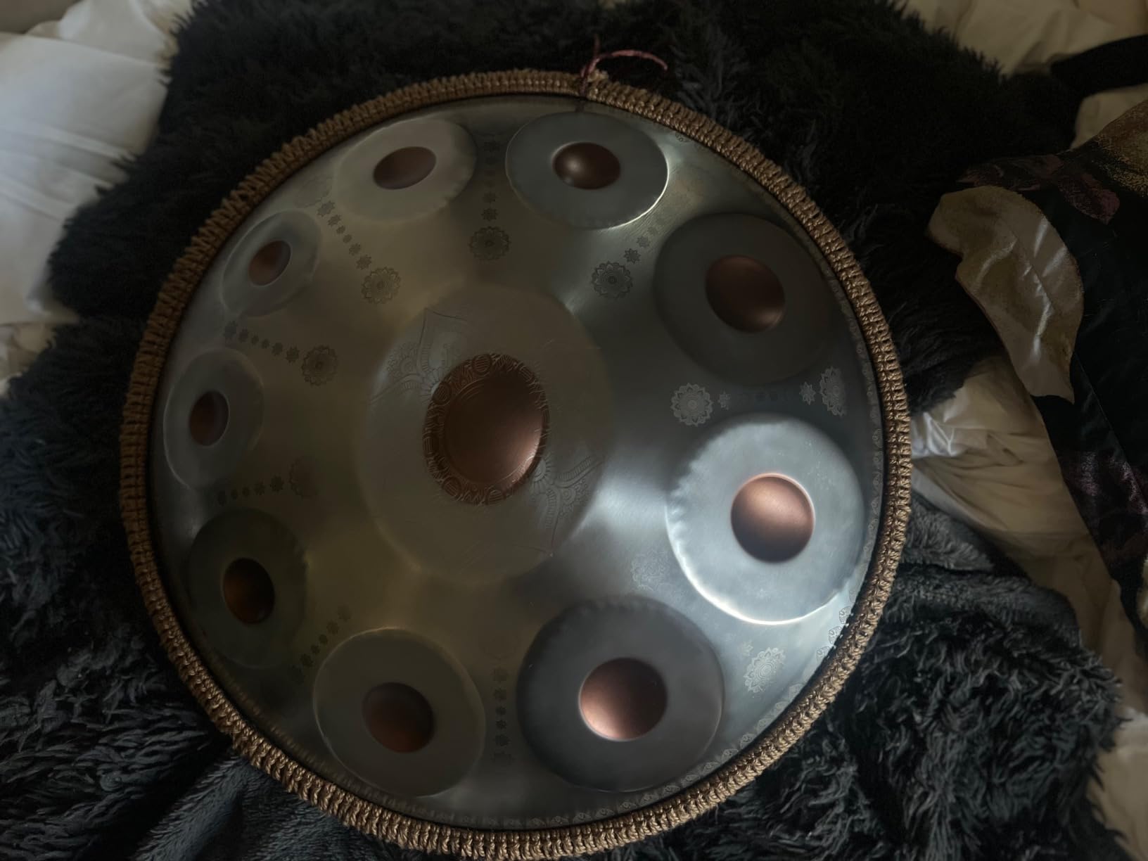 22 Inches 10 Notes D Minor 432HZ Adult's Steel Handpan Drum Instrument, Black customer photo 1