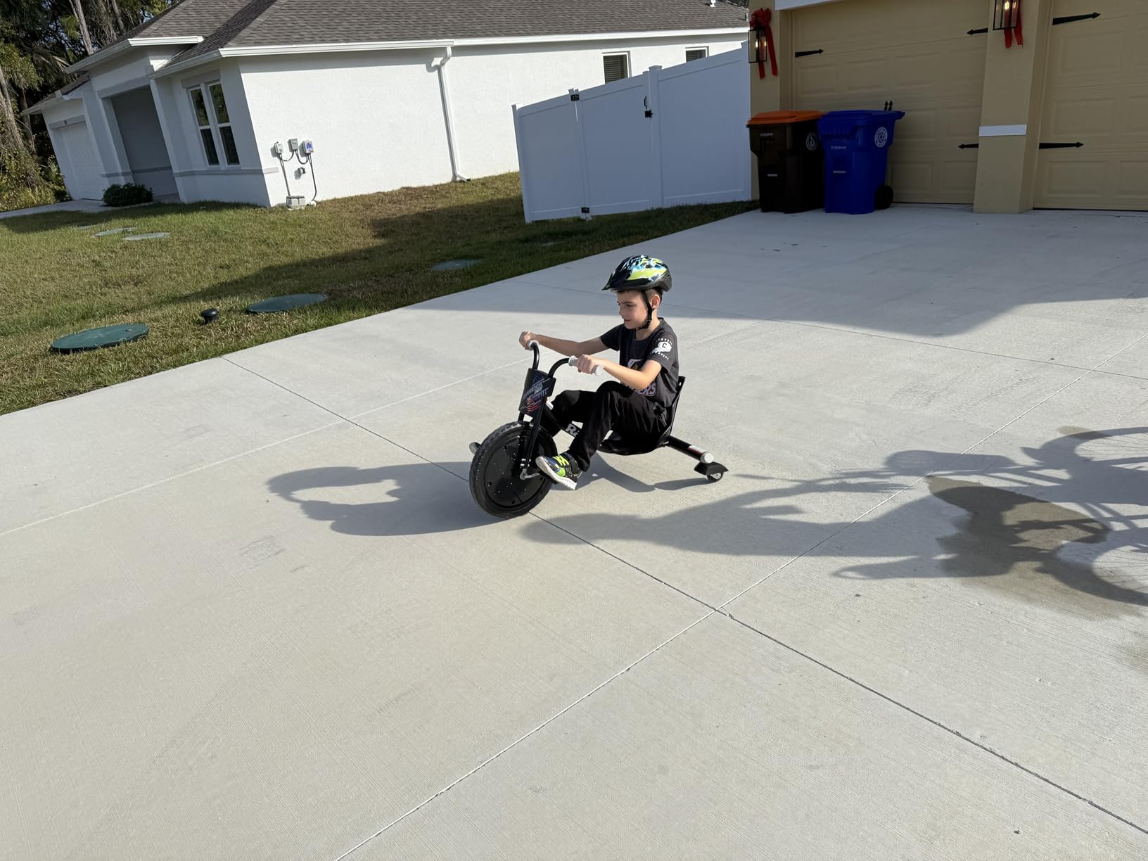 RipRider Lightshow 360 Drift Trike | Pedal Drifting Tricycle (Black) customer photo 2