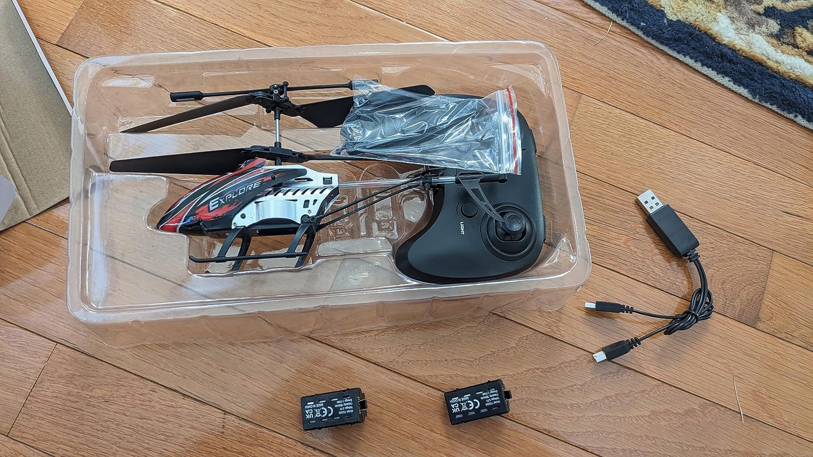 BUSSGO RC Helicopter, Remote Control Helicopter for Kids | with 30Mins Flight(2 Batteries), 7+1 LED Light Modes, Altitude Hold, RC Toys for Boys Girls customer photo 2