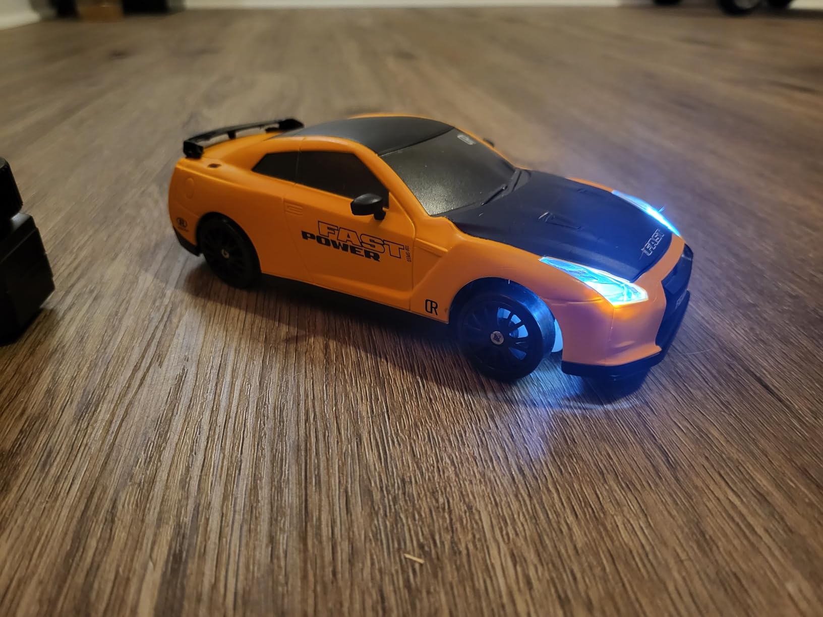 Remote Control Car RC Drift Car 2.4GHz 1:24 Scale 4WD 15KM/H High Speed Model Vehicle with LED Lights Drifting Tire Racing Sport Toy Car for Adults Boys Girls Kids Gift customer photo 2