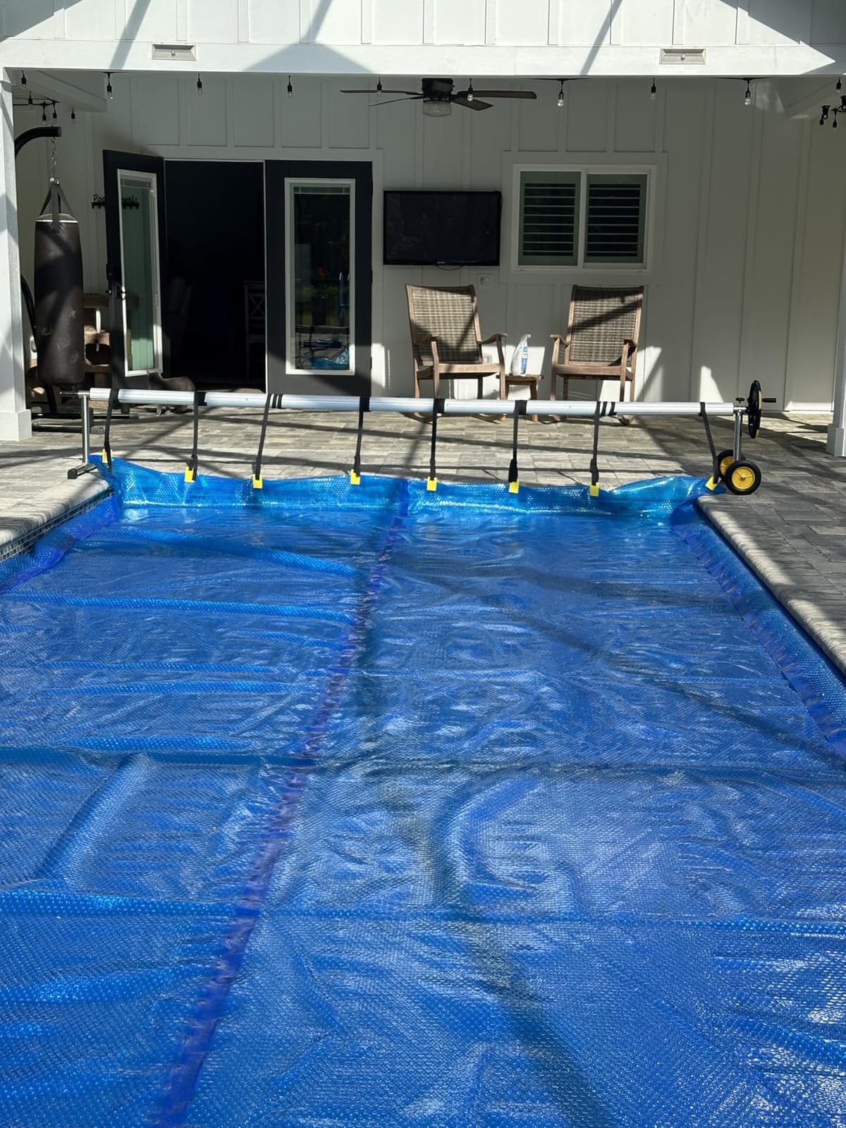 In The Swim 16' x 32' Premium Blue Rectangle Solar Pool Cover 12 Mil | For Solar Heating Above Ground Pools and Inground Pools customer photo 2