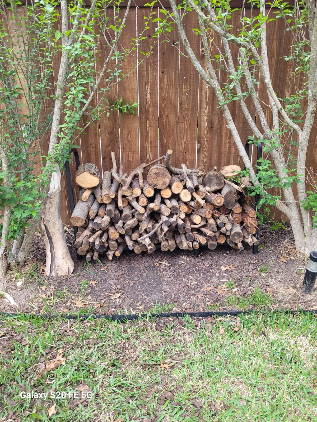 4ft Firewood Rack Holder, Adjustable Heavy Duty Fire Log Stacker Stand for Fireplace, Outdoor Indoor Metal Wood Pile Storage Organizer, Patio Logs Stand tool, Black customer photo 1