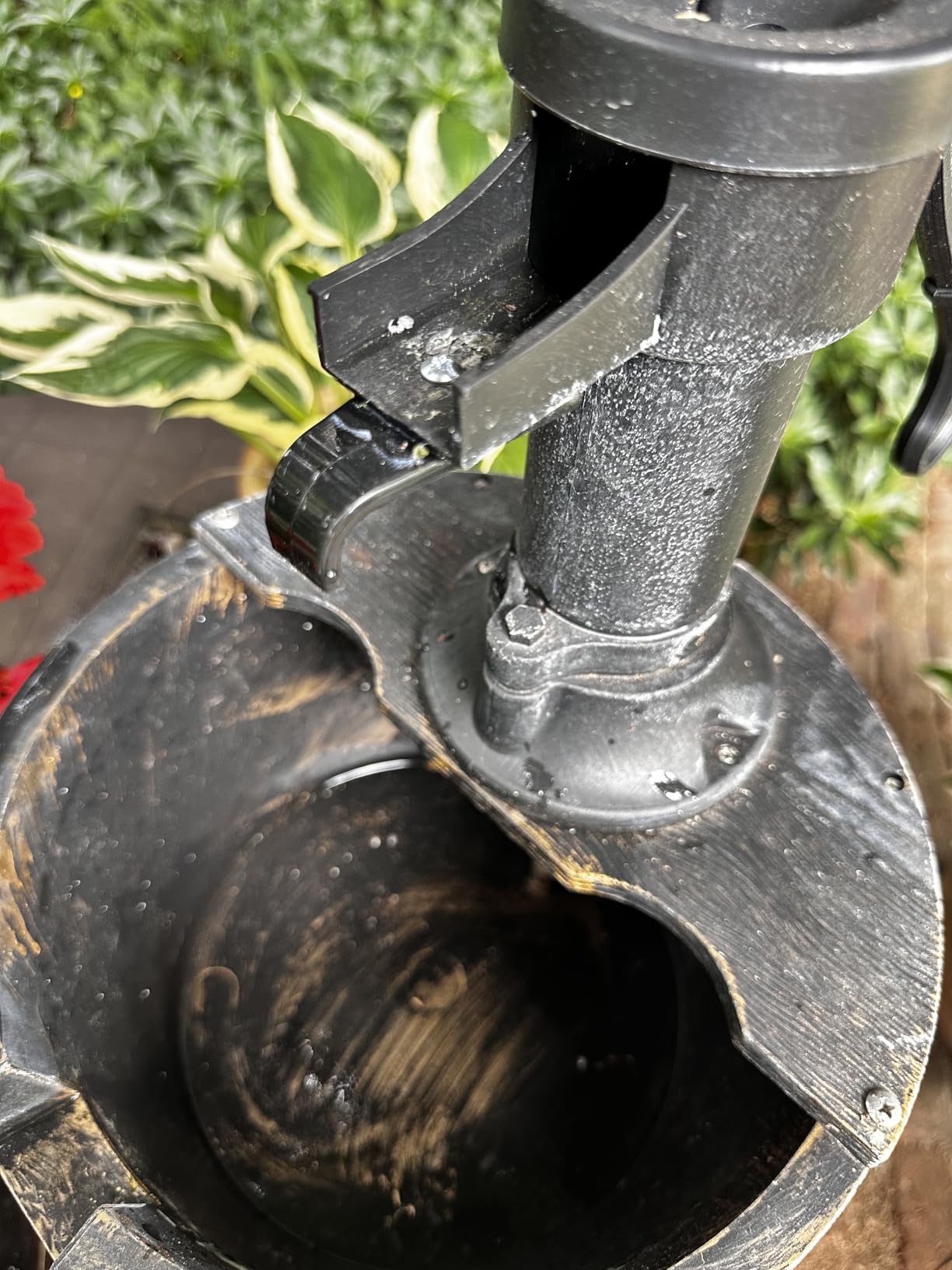 Magshion 2-Tier Rustic Barrel Water Fountain Outdoor, 27