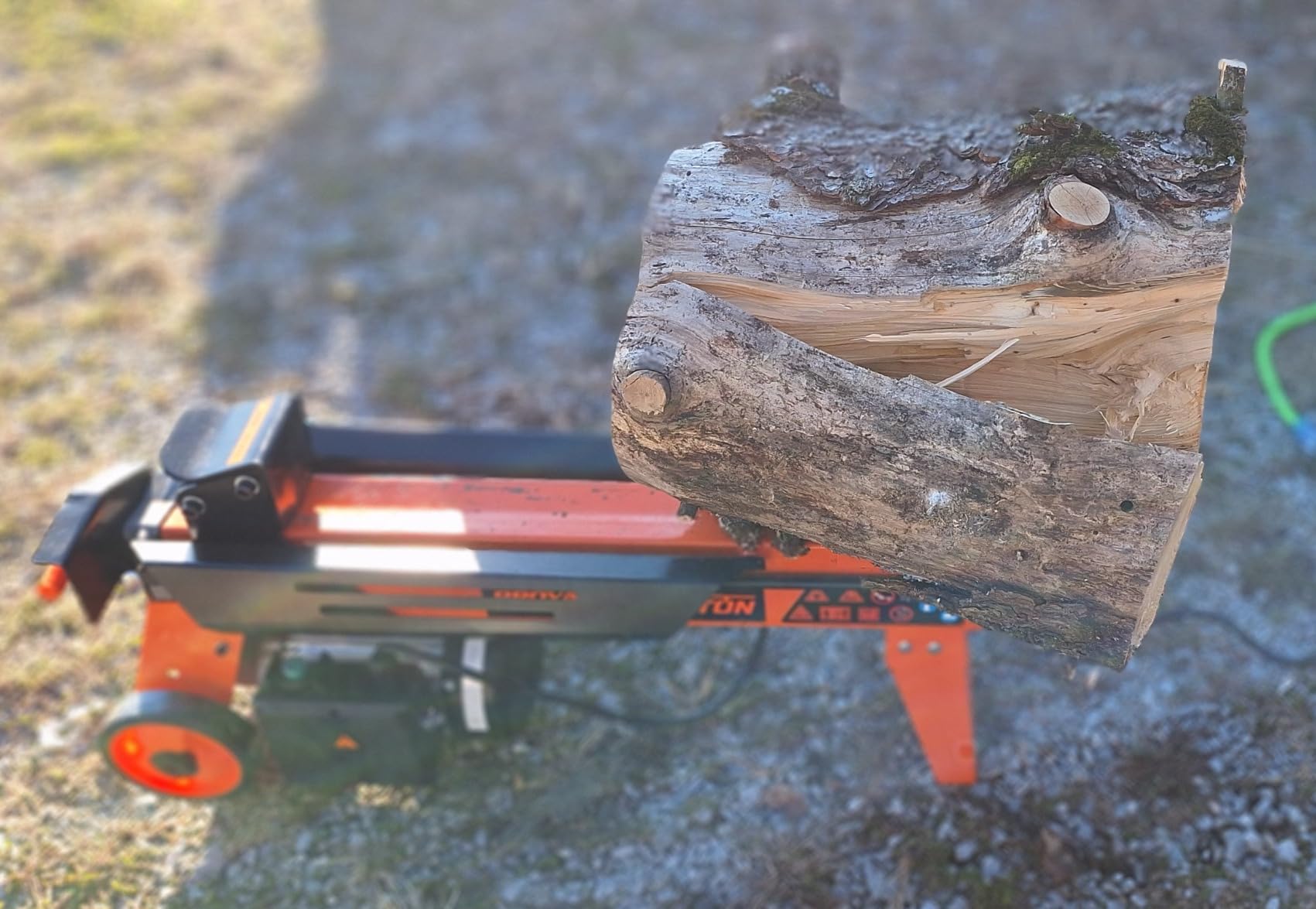 PROYAMA Log Splitter 7 Ton with Stand, Wood Splitter Electric Powered, Hydraulic Ram, Firewood Splitting Machine Black Stand Wood Splitter customer photo 2