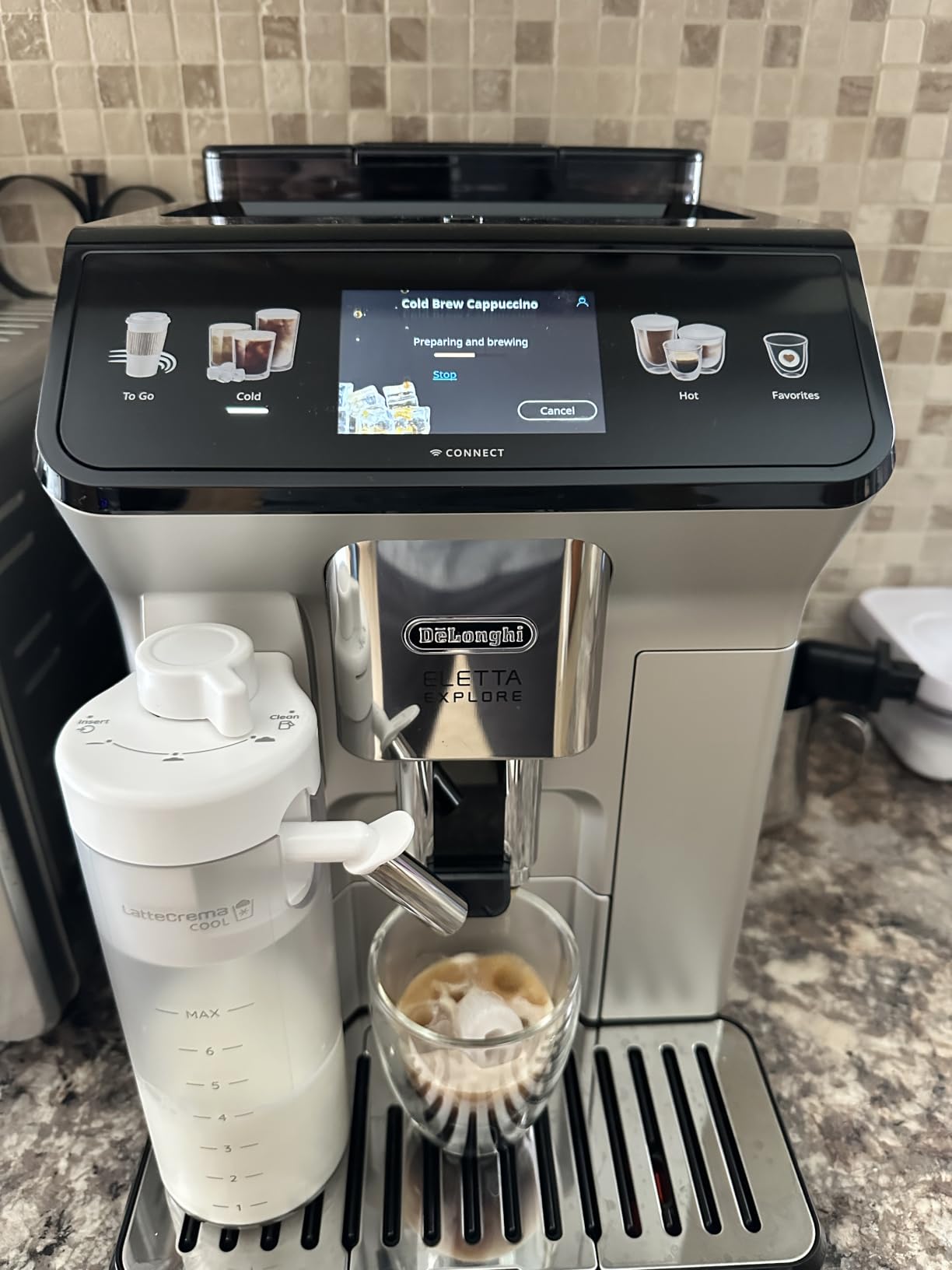 De'Longhi Eletta Explore Espresso Machine with Coffee Grinder, Milk Frother | 50+ One-Touch Recipes, Travel Mug, Hot & Cold Frother, Built-in Grinder, 4 User Profiles customer photo 1