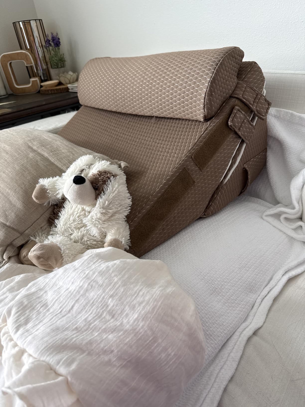 Bedluxe Wedge Pillow Set for After Surgery, Orthopedic Bed Wedge White/Grey | Adjustable 9&12 Inch, Bed Wedge Pillow For Headboard, Acid Reflux & Back Pain Relief, Sleeping & Sitting Up, Neck & Lumber Support customer photo 1