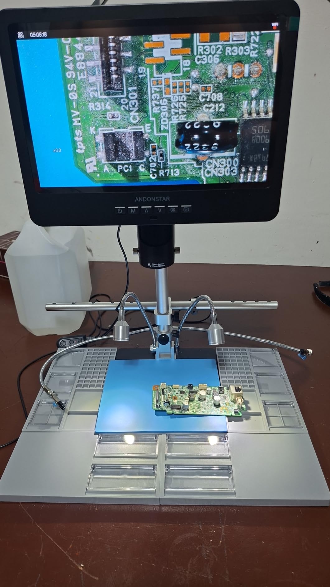 Andonstar AD246S-M Plus 2160P 7'' HDMI Soldering Digital Microscope | 2000x 3 Lens, Soldering Microscope Station with Helping Hands, Tool Holder, Anti-Static Mat, Coin Full View, 32GB Card customer photo 2