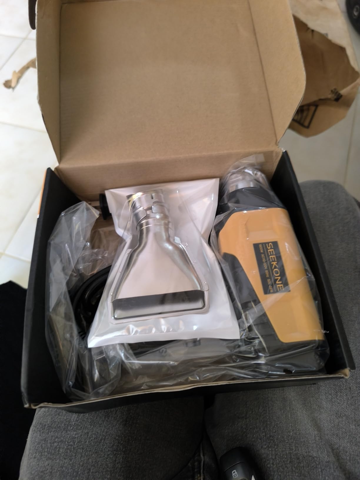 SEEKONE 1800W Compact Heat Gun 122℉-1202℉ Variable Temp for Crafting customer photo 2