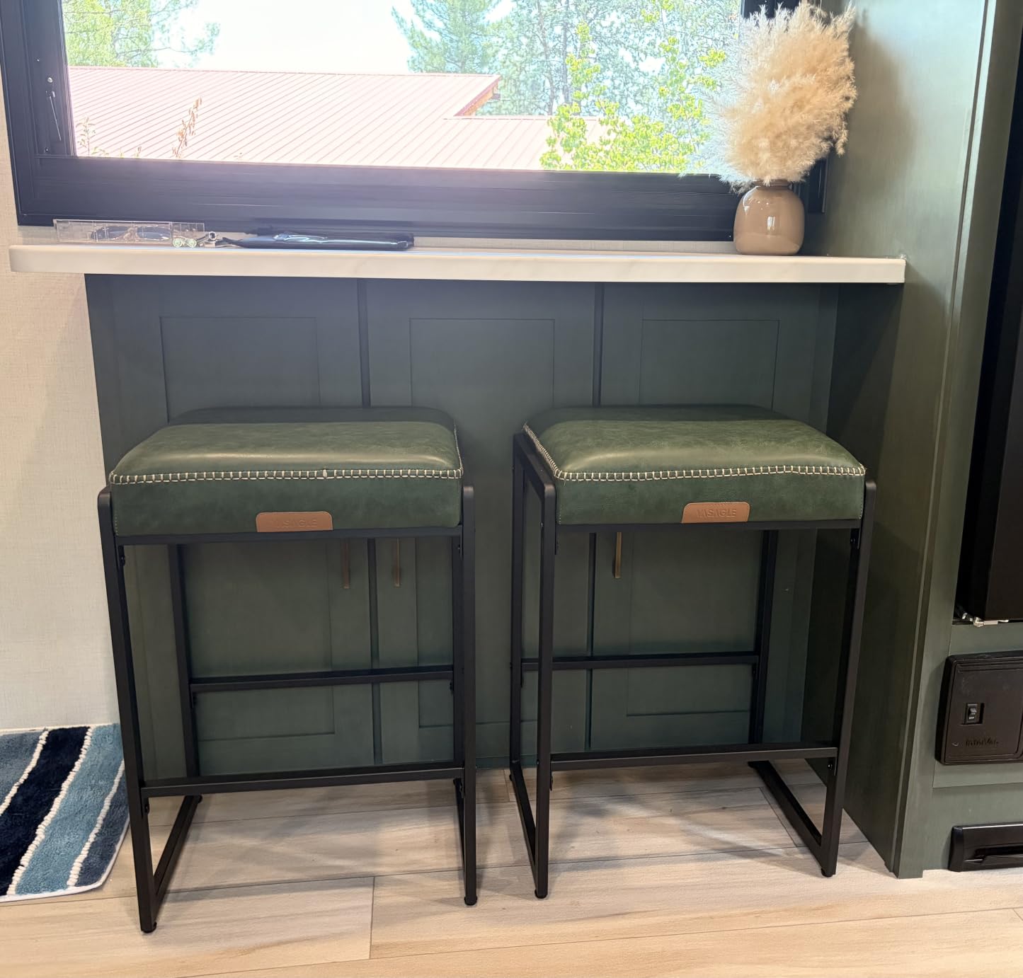 VASAGLE Bar Stools Set of 2, Counter Height, PU Leather, 26-Inch | Mid-Century Modern Bar Stool with Stitching, Kitchen, Home Bar, Dining Room, Caramel Brown, EKHO Collection ULBC086K01 customer photo 1