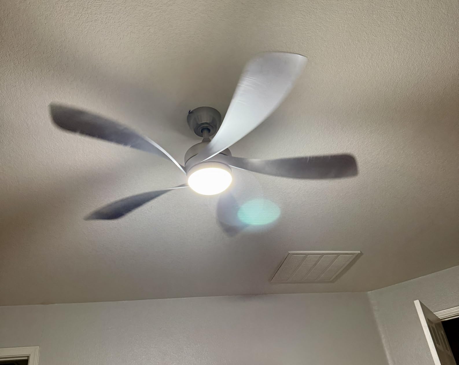 Sofucor 52 Inch Smart Ceiling Fan with Light, 5 ABS Blades, Brown | Alexa/Google Assistant/APP/Remote Control, Reversible DC Motor, Timer, 6 Speeds, 3CCT For Living Room Bedroom Patio Farmhouse customer photo 2