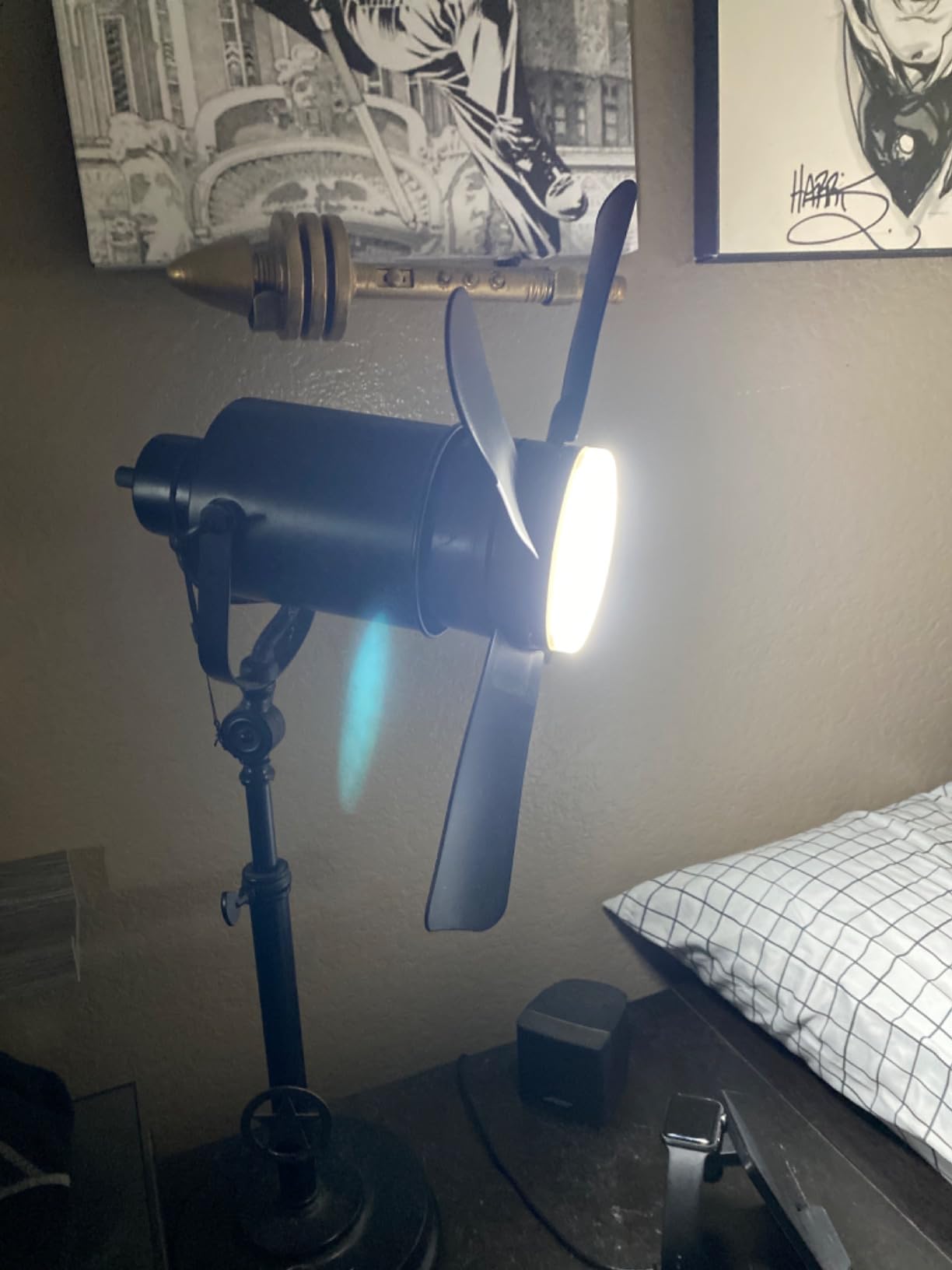Bell+Howell Socket Breeze Deluxe, Small Ceiling Fan with LED Light and Remote, Adjustable Speeds and Brightness, Light Socket Fan for Bedroom, Kitchen, Living Room, 1000 Lumens customer photo 2