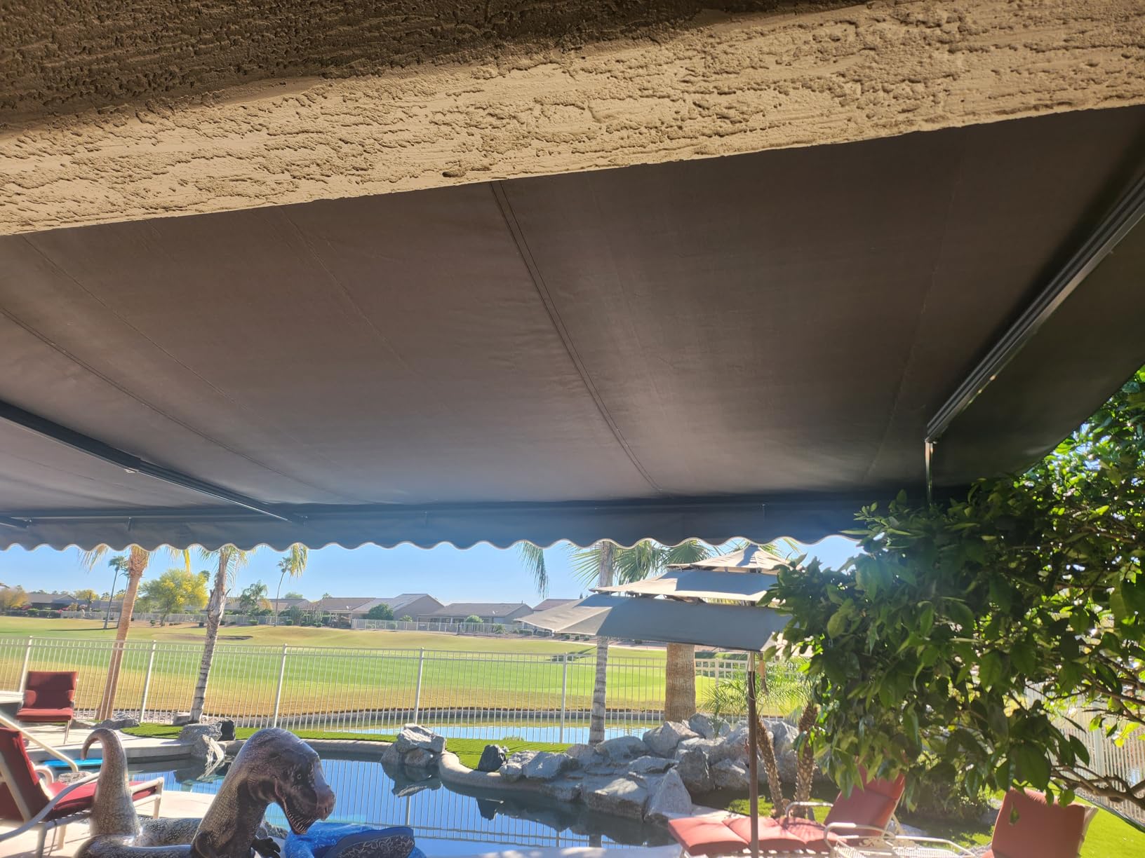 ALEKO Electric Patio Awning Motorized Semi-Cassette 20x10 Black | Retractable sunshade for decks and balconies, remote-controlled extension, water-resistant fabric, rust-free aluminum frame customer photo 1