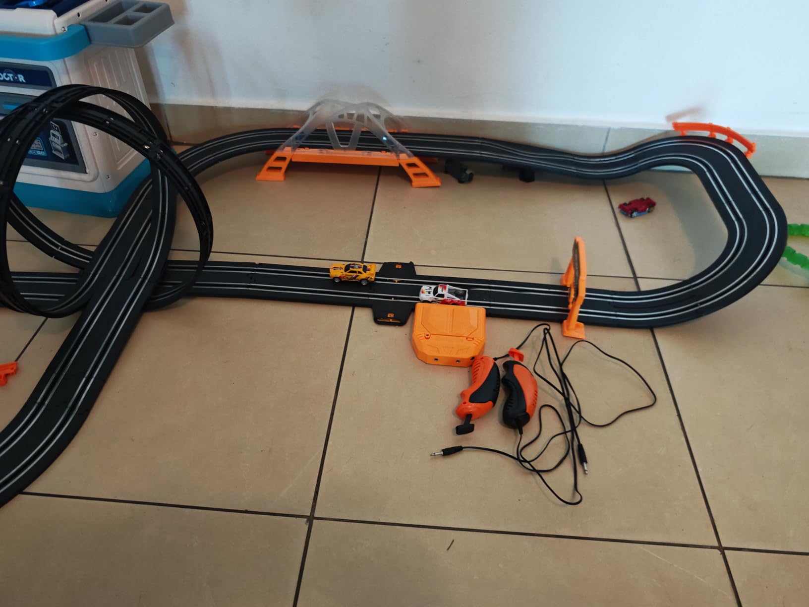 Slot Car Race Track Sets with 4 Slot Cars, Electric Race Car Track Include Slope Circular Overpass Track, Dual Racing Game Featuring Flash Bridge and Pendulum, Gifts Toys for Boys Kids Age 6 7 8-12 customer photo 2