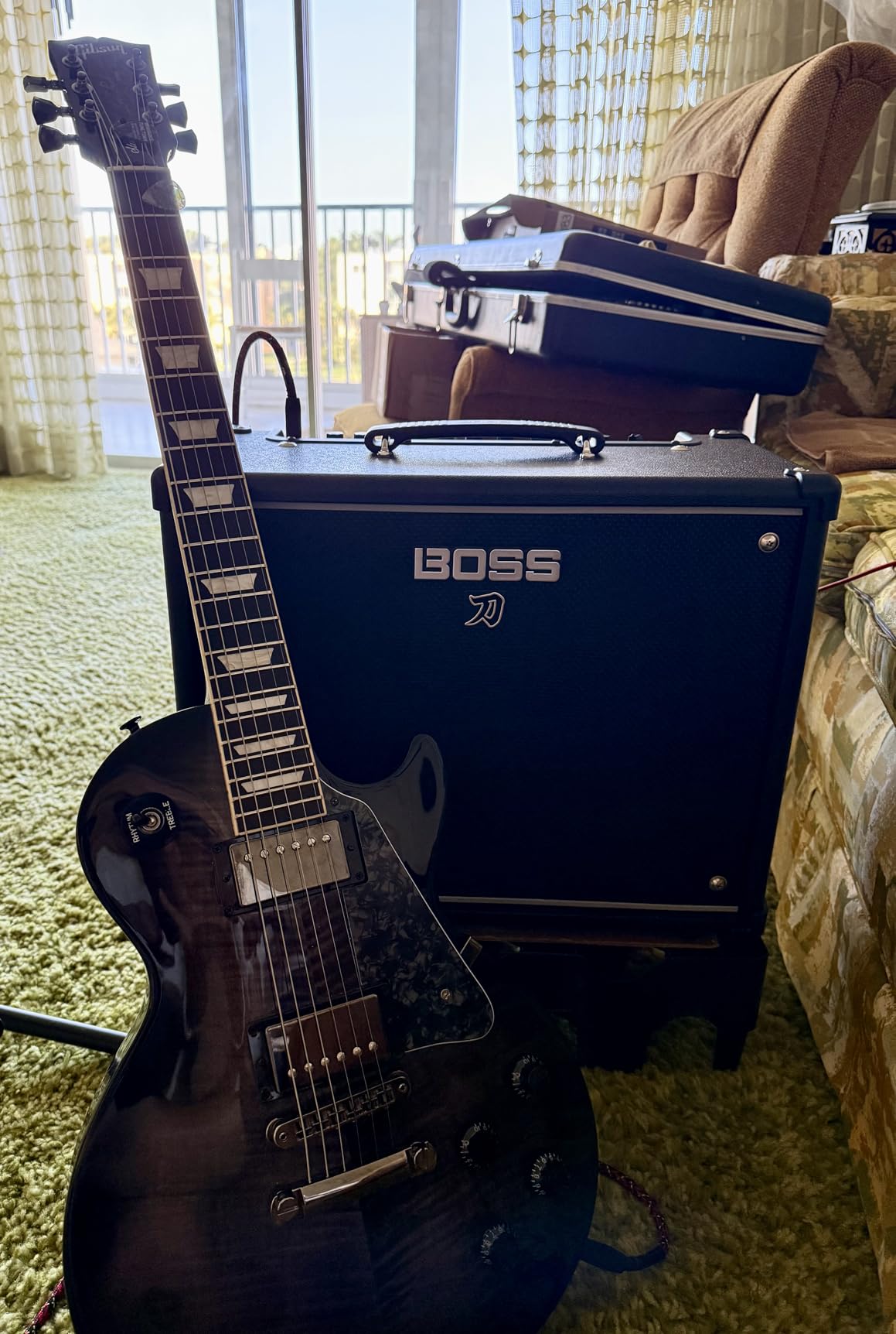 BOSS Katana-50 Gen 3 Guitar Amplifier | Compact 50-Watt Combo Amp | Custom 12-Inch Speaker | Evolved Tube Logic Sound | 12 Amp Characters | Onboard BOSS Effects | Advanced Connectivity & More | Guitar practice and performance with 50W output, 1x12 speaker and solid state circuitry customer photo 1