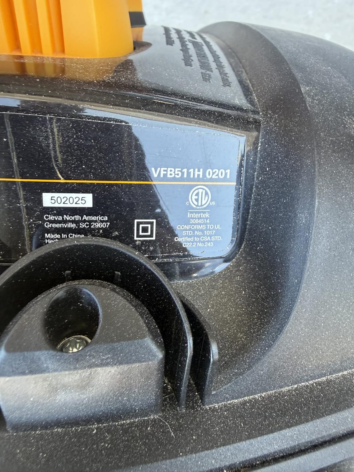 Vacmaster Professional Beast Series VFB511H 0201 5-Gal 5.5 PHP Wet/Dry Vac customer photo 2