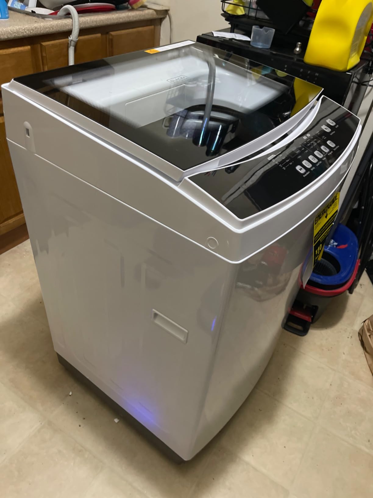 BLACK+DECKER 4.1 Cu. Ft. Top Load Washing Machine with Agitator, BTLW41MW | Full Size Washer with Glass Lid and Stainless Steel Tub, Laundry Machine with LED Display, 10 Wash Cycles, 120V customer photo 1