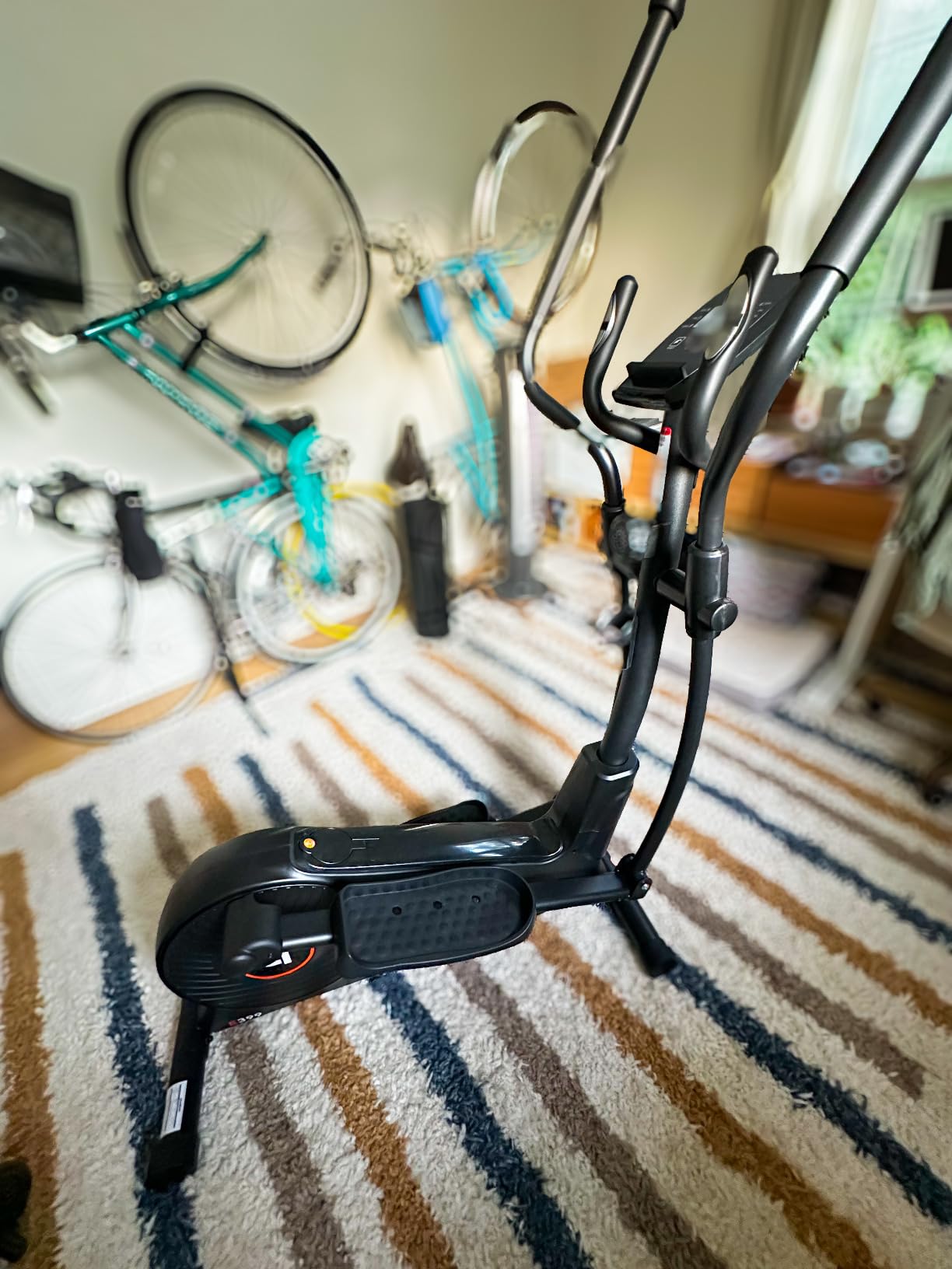 pooboo Elliptical Machine, Elliptical Exercise Machine with 16-Level Resistance&Quiet Magnetic Driving System, Elliptical Machine for Home with LCD Monitor&15.5-17IN Stride, 350LBS Weight Capacity customer photo 1