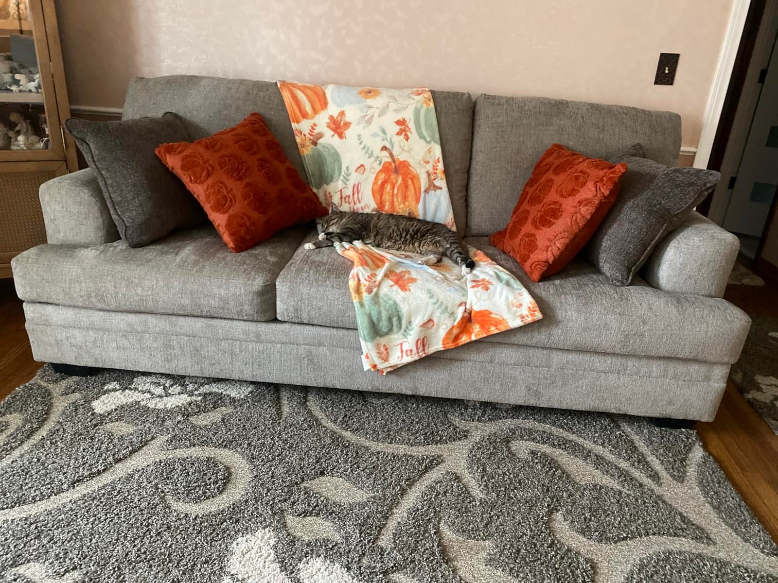 Signature Design by Ashley Stonemeade 3 Seat Chenille Sofa, Nutmeg, 92-in 3 Seat Couch, Living Room Use customer photo 1