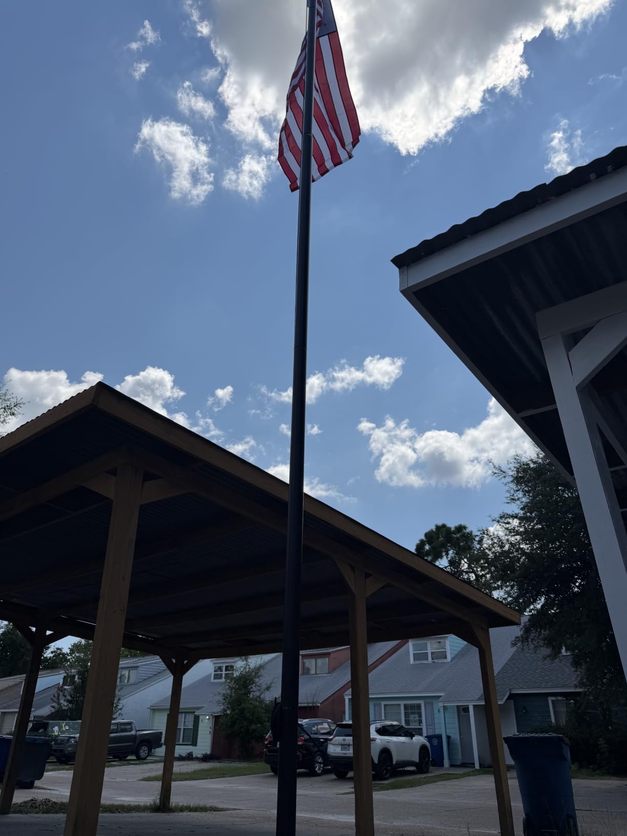 20FT Heavy Duty Flag Pole for Outside House, Real 12 Gauge Aluminum | 100MPH Wind Tested All Weather, Residential & Commercial, Includes USA Flag & All Hardware to Fly Two Flags, Easy Install customer photo 2