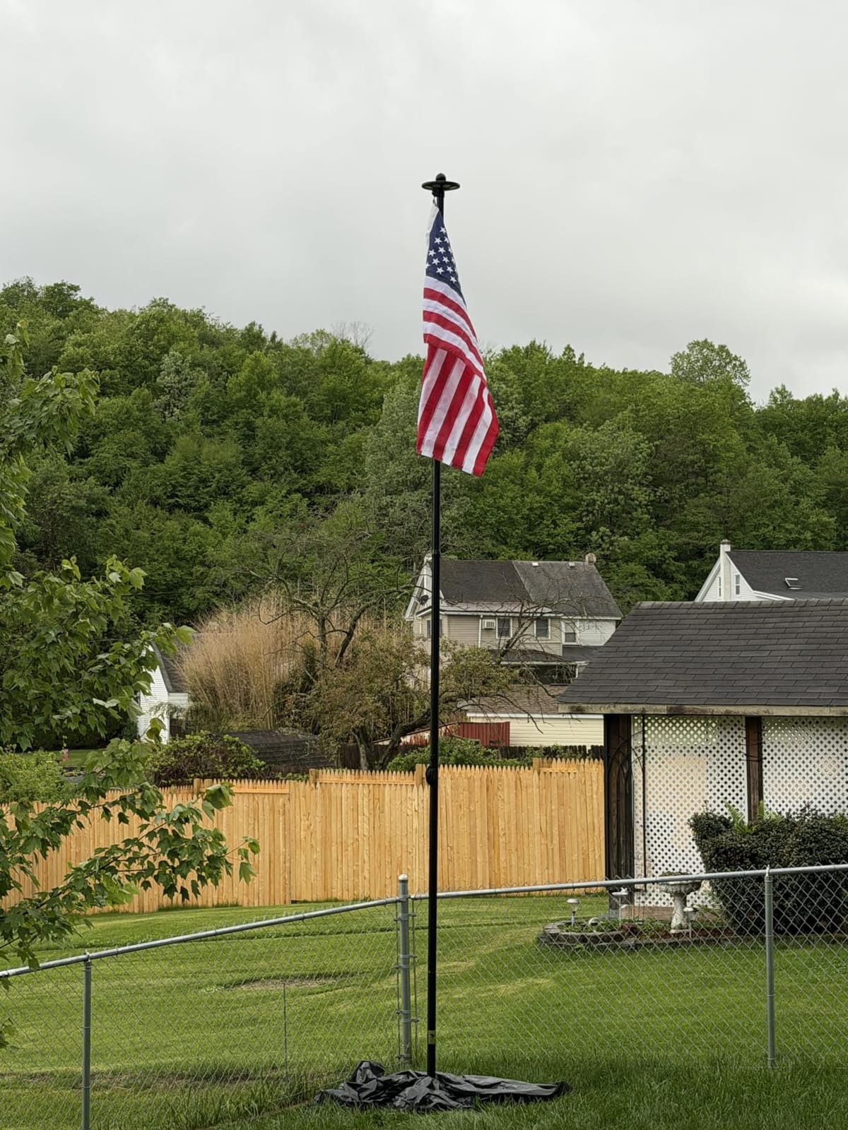 25FT Heavy Duty Flag Pole for Outside House, Real 10 Gauge Aluminum | 130MPH Wind Tested,True Glory Edition,Fly Two Flags,Residential & Commercial Flagpole Kit,Gift Box Packaging,Easy Install customer photo 2