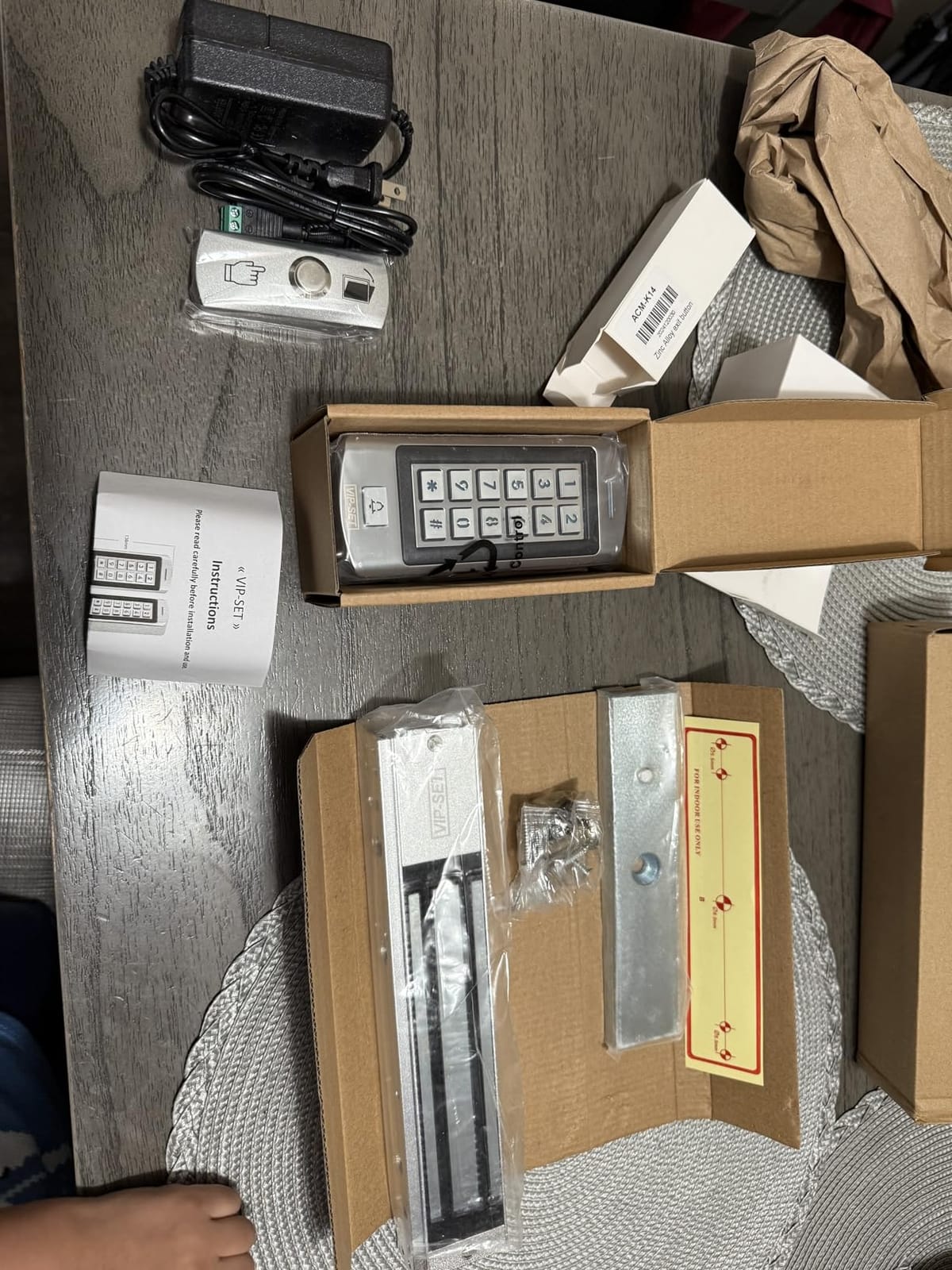 Stainless Waterproof Door Access Control System Kit, 300kg/660lbs Force Electric Magnetic Door Lock Kit with RFID Keypad/Reader Home Security System 10 Keyfobs 110V Power Supply Metal Exit Button customer photo 1
