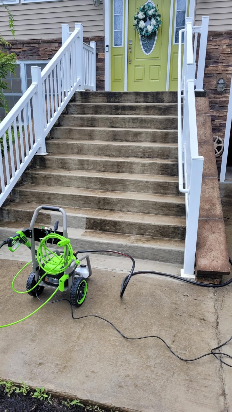 Greenworks 3000 PSI (2.0 GPM Max) Brushless Electric Pressure Washer customer photo 2
