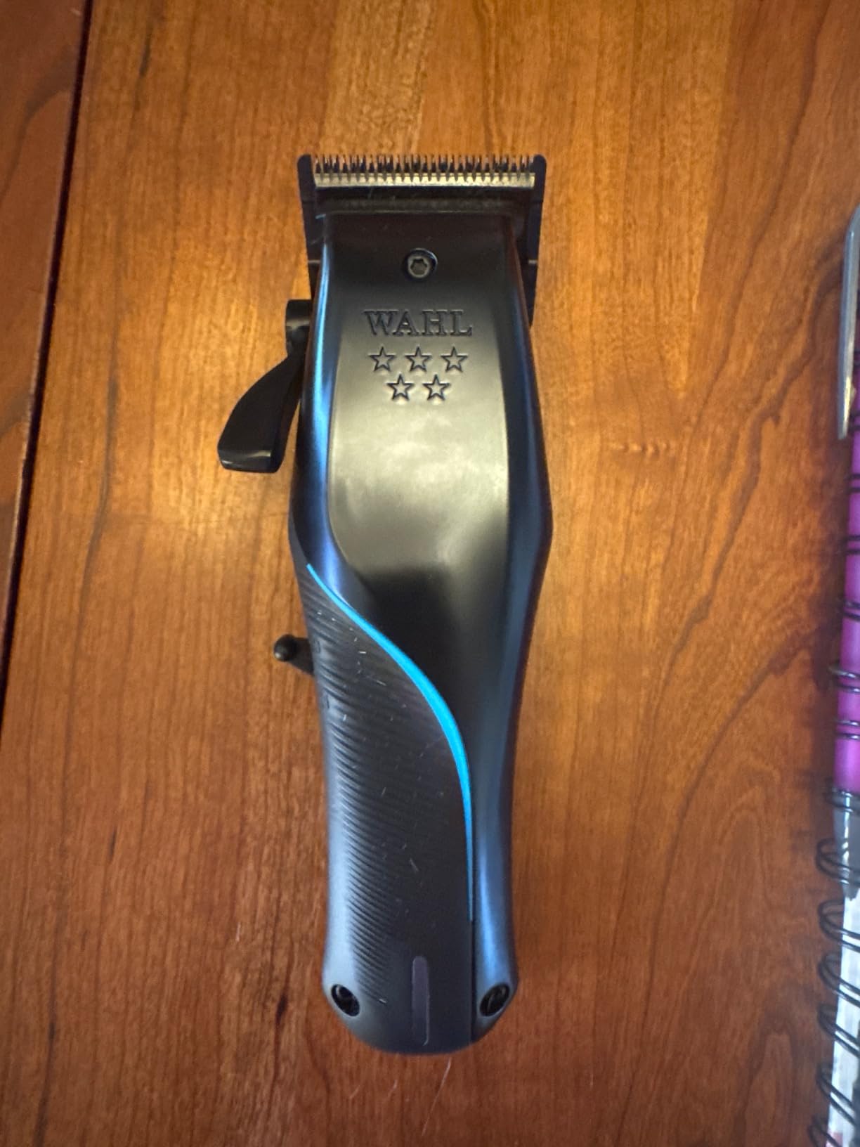 Wahl Professional 5 Star Vapor Cord/Cordless Clipper, F32 Fadeout Blade | 8000 RPM Brushless Motor with Adaptive Speed Control, 150 Min Runtime, 60 Min Charge, DLC Coated Blade, Model 3026480 customer photo 2