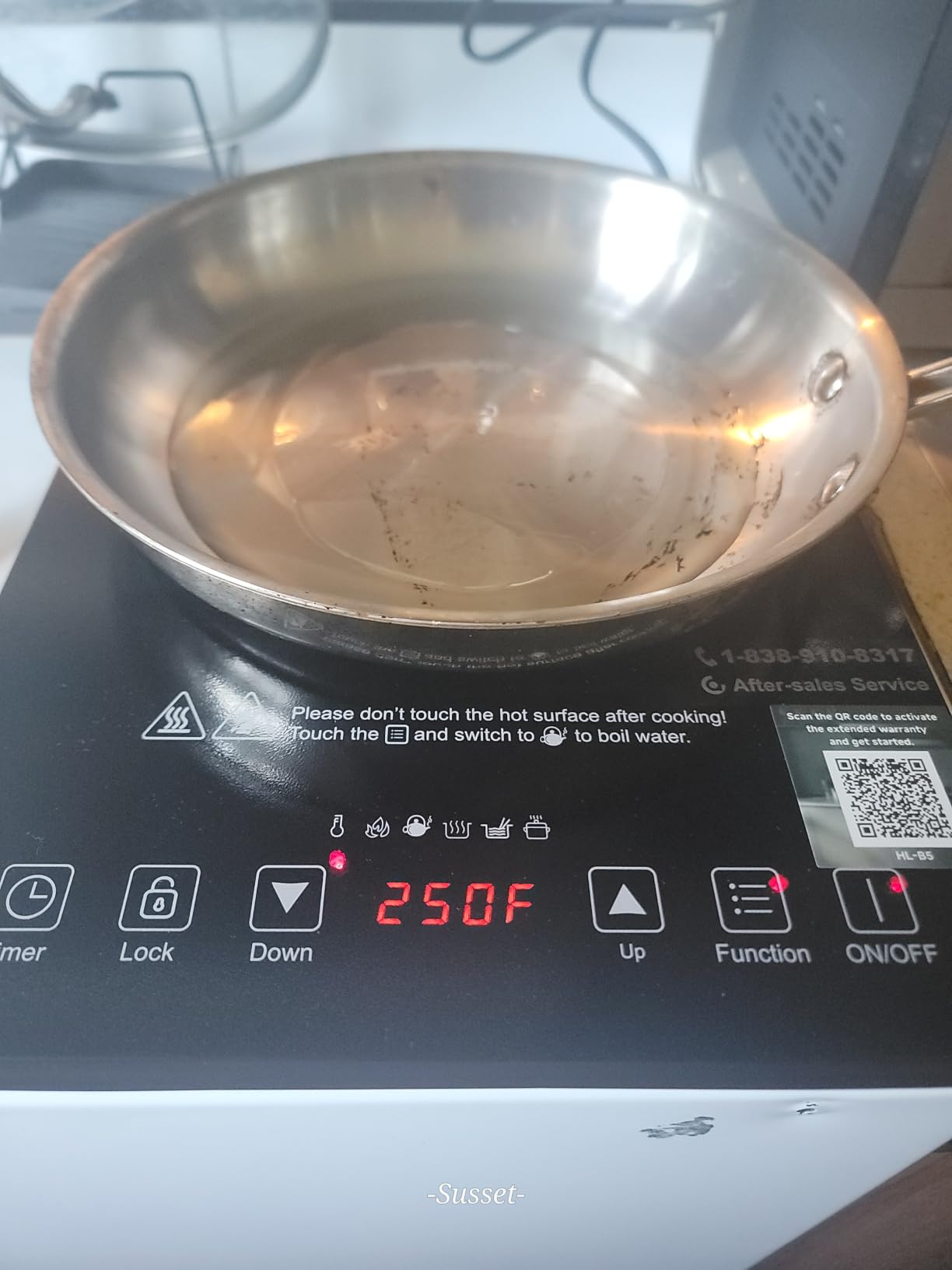 AMZCHEF Portable Induction Cooktop, 20 Temperature & Power Levels, 1800W | 20 power levels 90W-1800W; 20 temp 120-465F; 4 preset menu; 47.2