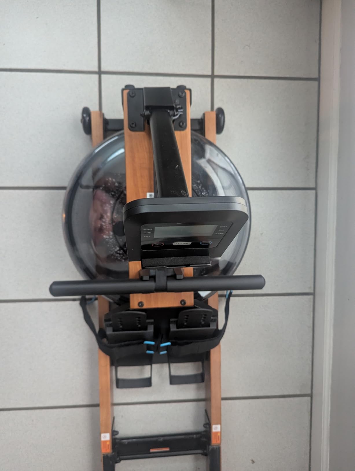 MERACH Water Rowing Machines for Home, Foldable Row Machine with 400LBS Weight Capacity, Dedicated Monitor and Comfortable Seat, Free MERACH App for Immersive Water Rower customer photo 2