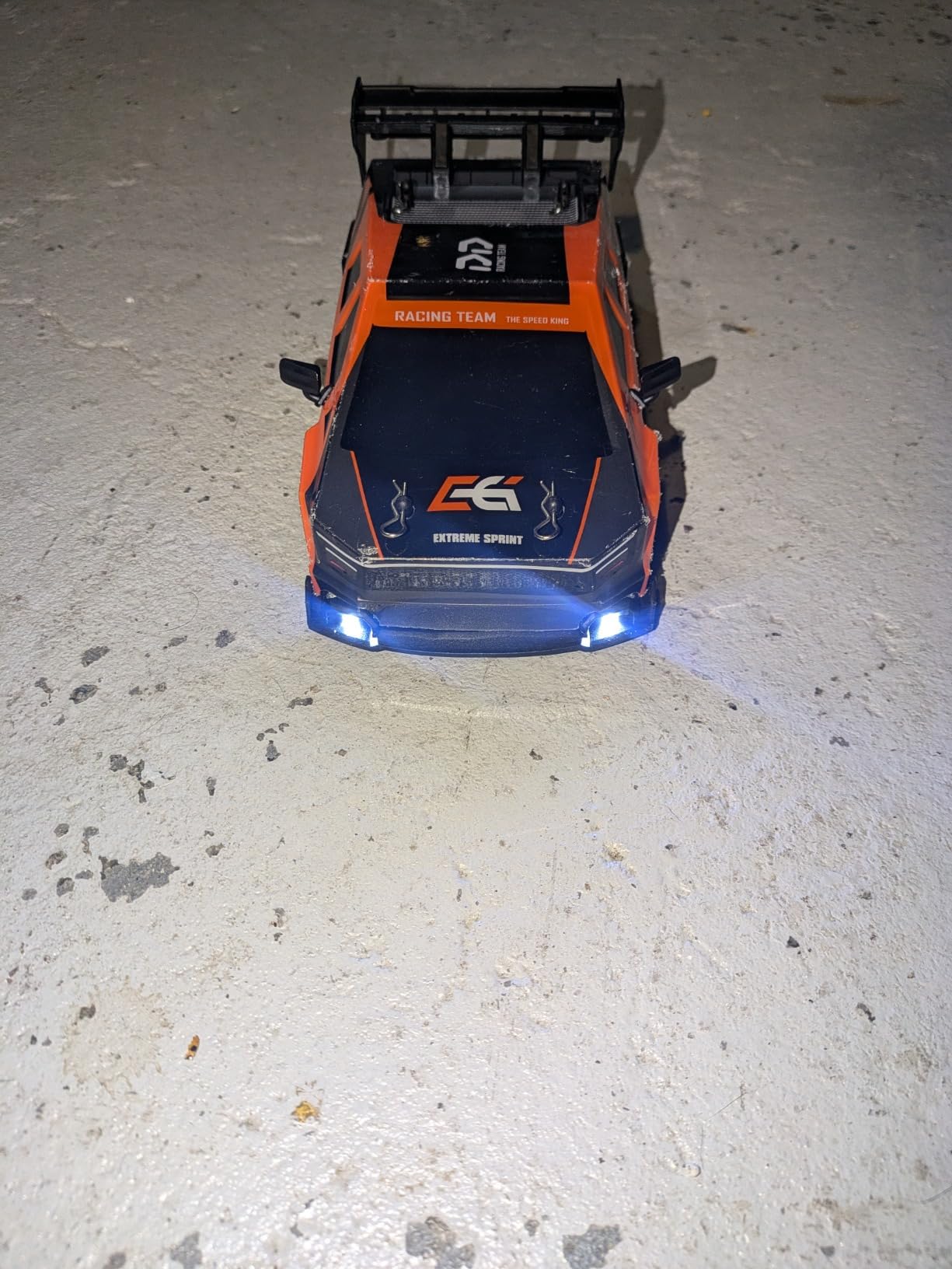 HTURCCOP RC Drift Car 2.4GHz 1:24 Scale 4WD High Speed Remote Control Cars Vehicle with LED Lights Two Batteries and Drifting Tires Racing Sport Toy Cars for Adults Boys Girls Kids customer photo 1