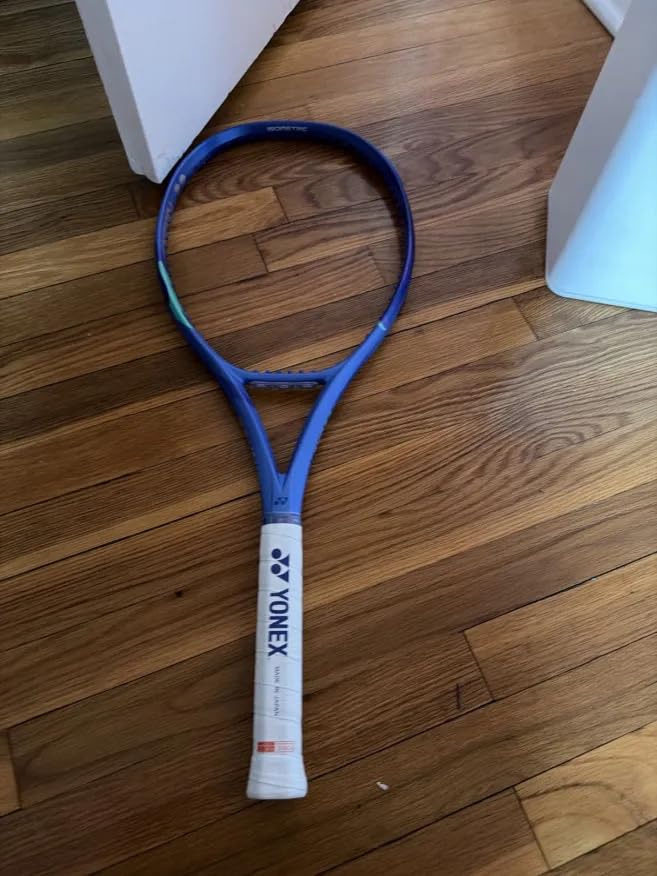 YONEX EZONE 100 Blast Blue Racquet customer photo 1