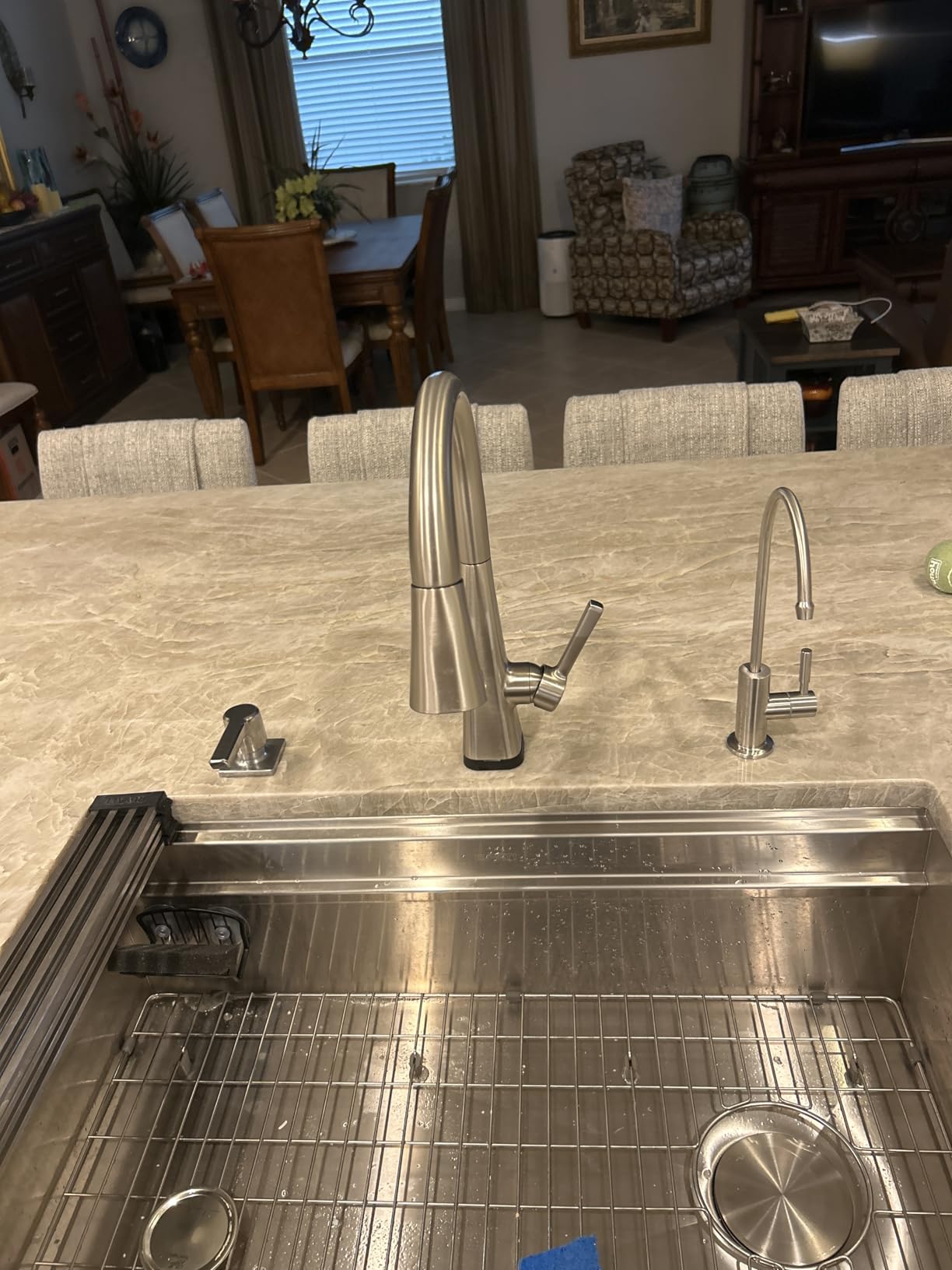 Delta Lenta Touchless Kitchen Faucet with Touch Technology, Brushed Nickel Kitchen Sink Faucet with Pull Down Sprayer, Single Hole, SpotShield 19802TLZ-SP-DST customer photo 2