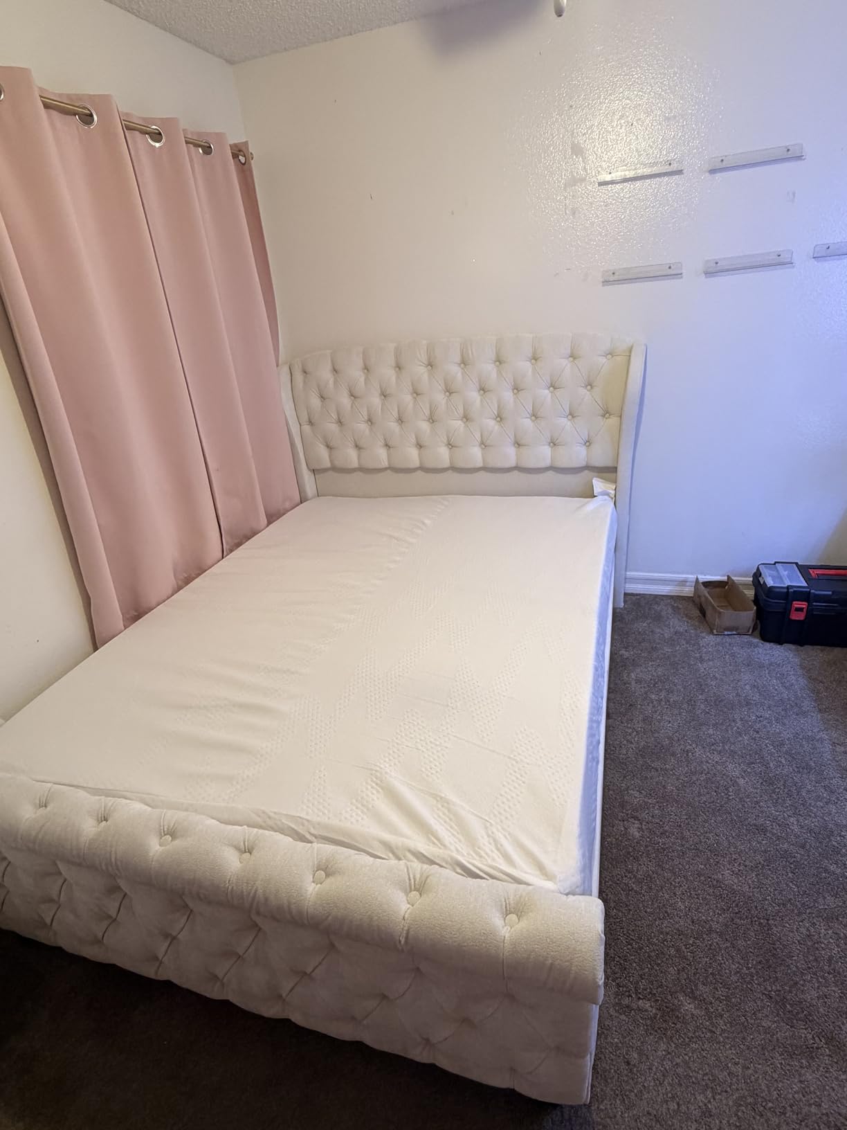 Novilla Queen Size Mattress, 14 Inch Gel Memory Foam Mattress for Cooling | Cooling Night Sleep & Pressure Relief & Motion Isolation, CertiPUR-US Certified customer photo 2