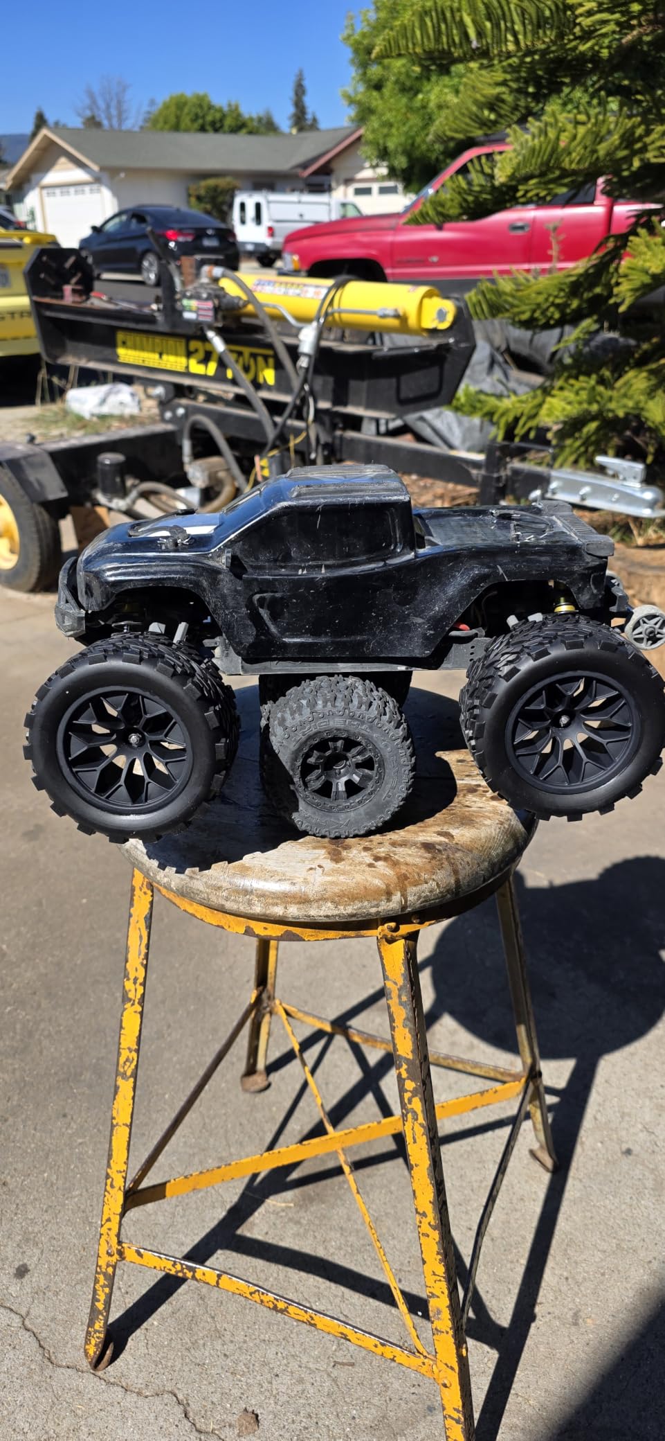 RIAARIO 1/10 Brushless RC Cars, 50+ MPH, 4WD, Waterproof, Carbon Fiber | 3650 2650KV Motor, 60A ESC, Gyro, 11KG Servo, CNC Drivetrain, Alloy Chassis, Oil Shocks and 5-Channel Transmitter customer photo 2