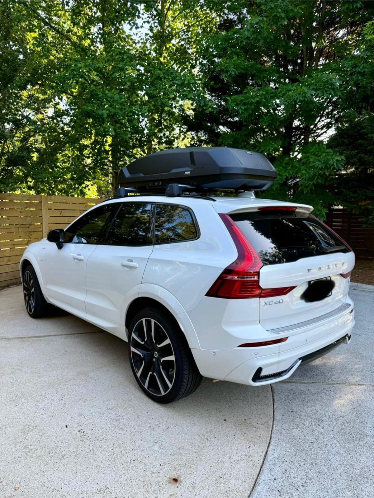 Thule Force 3 L US Rooftop Cargo Box customer photo 1