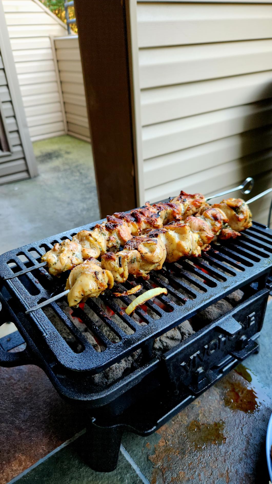 VIVOHOME Rectangle Cast Iron Charcoal Grill with Double-Sided Grate | Portable Outdoor BBQ Grill, Compact Tabletop Grill Stove customer photo 1