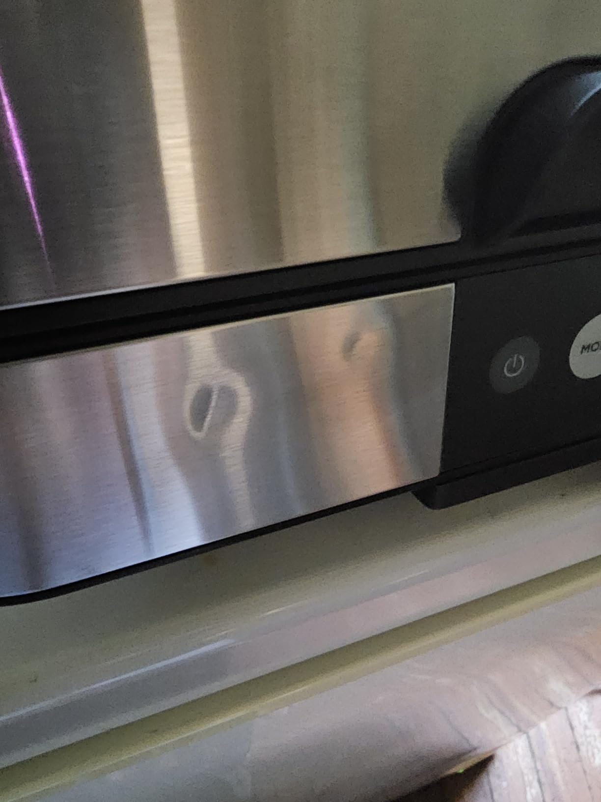 Ninja Sizzle Pro XL 20'' Indoor Griddle & Grill, Silver, GX101 | 40% larger cooking surface, ProTemp IQ edge-to-edge heat, ceramic nonstick plates, detachable ventilated lid, grease control. customer photo 2