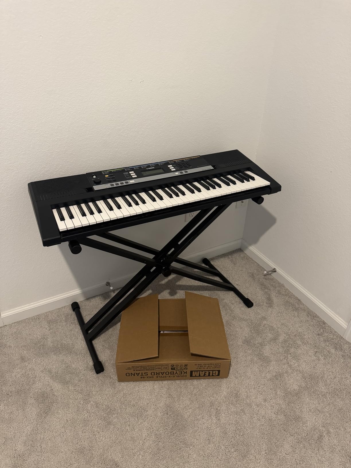 GLEAM Keyboard Stand, Iron Digital Piano Stand with Locking Straps - Heavy Duty, Double X Style, Fits 54-88 Key Electric Pianos, DJ, Turntables, Synths and Midi Keyboards. Load Capacity 100LB customer photo 1