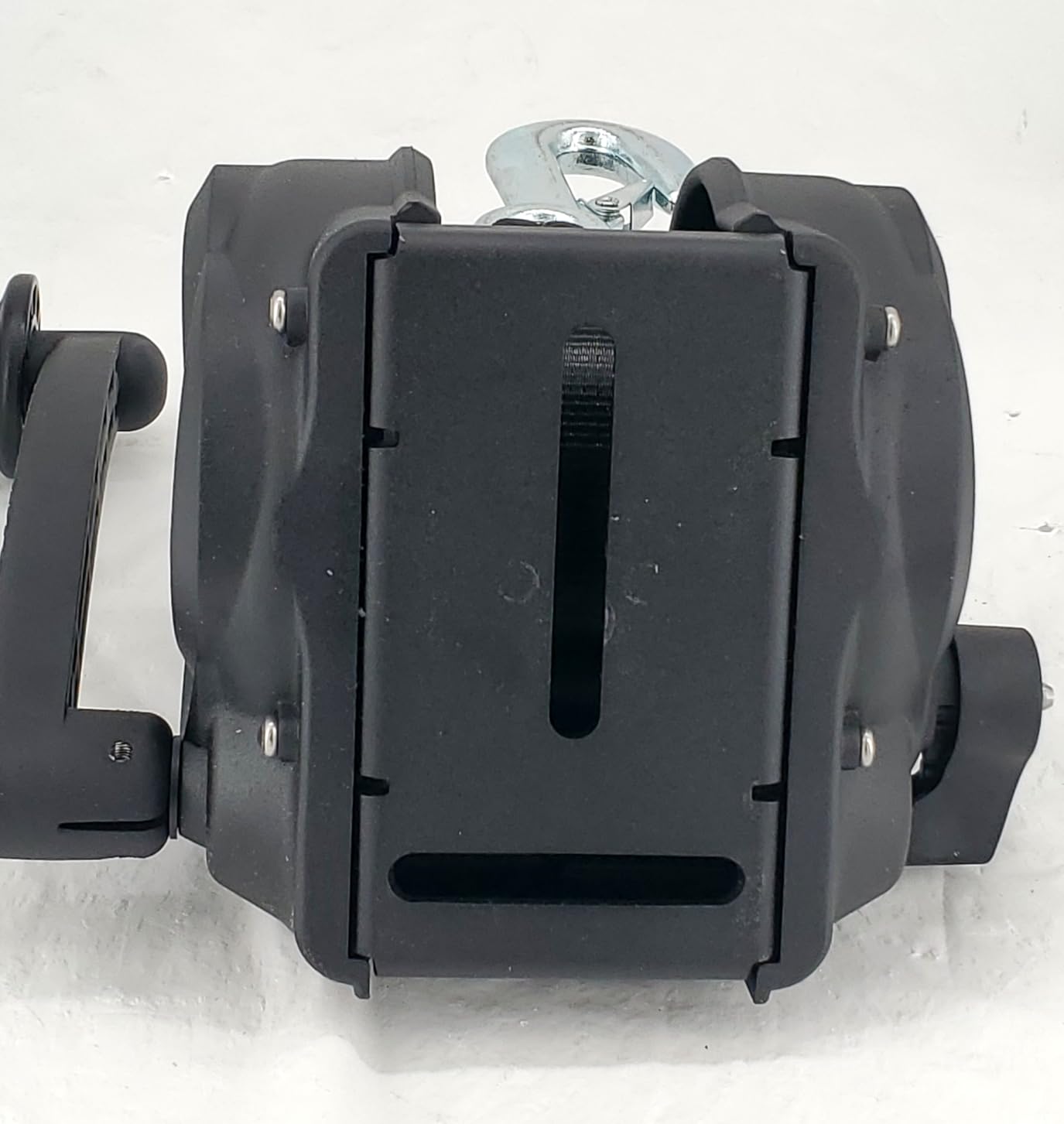 Powerwinch Premier Series 2000 Manual Trailer Winch for Boat Trailers, 2000 lb Capacity, Fully Assembled, Die Cast Aluminum Housing, 20' Strap, Easiest Operation on The Market, 4.75:1 Gear Ratio. customer photo 1