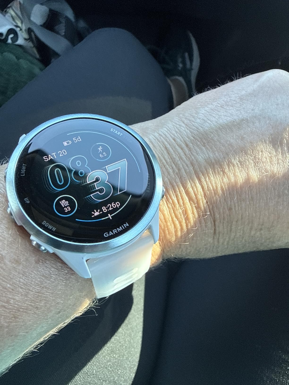 Garmin Forerunner 570, 42mm, Aluminum, Whitestone/Cloud Blue | Smaller-Sized Advanced GPS Running & Triathlon Smartwatch, AMOLED Display, Training & Recovery Features customer photo 1
