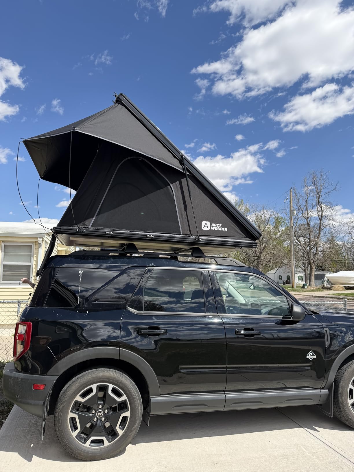 Solar Panel Rooftop Tent Hard Shell with Winter Thermal Layer | Aluminum Pop Up Roof top Tent Hardshell with USB Outlet,Luggage Bar,Suitable for Jeep SUV Truck,4 Season Camping customer photo 1
