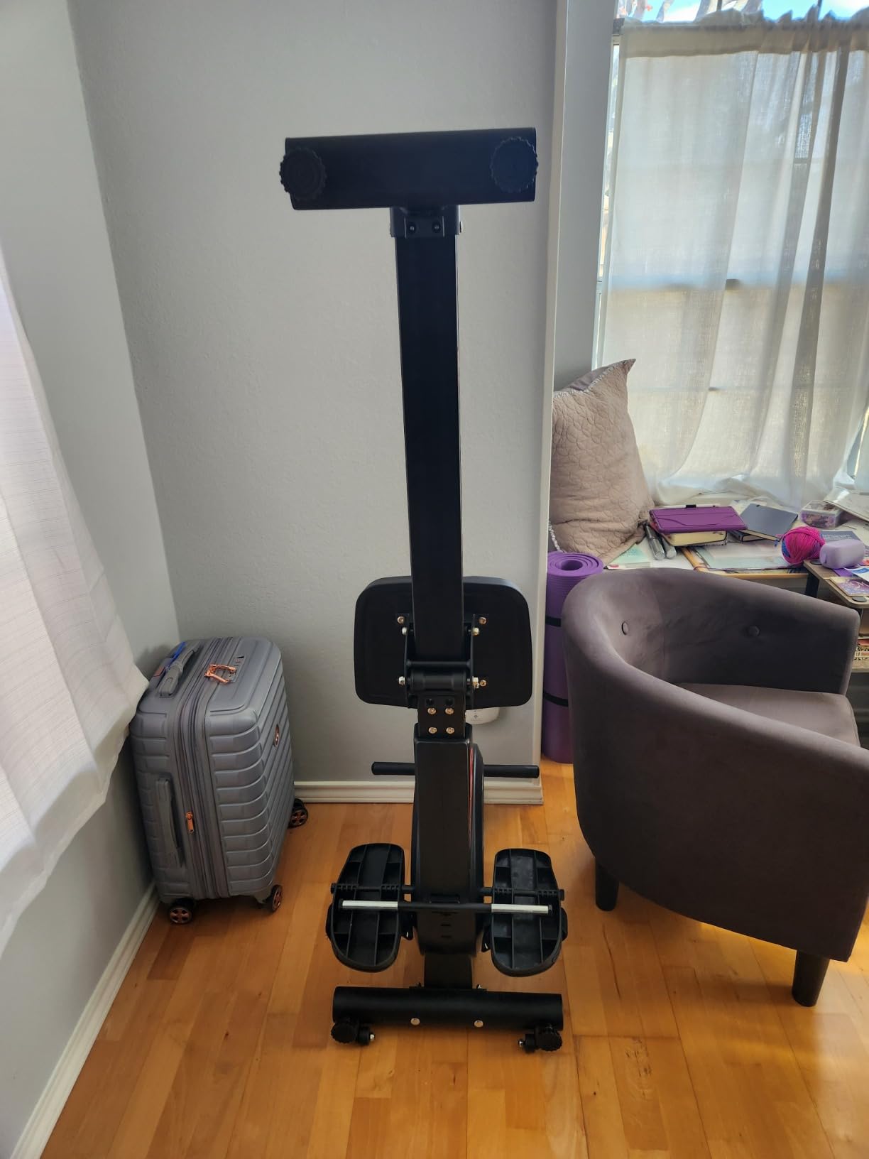 WENOKER Rowing Machine, Magnetic Rowing Machine for Home, Upgraded 32-Levels Resistance with Smart Electronic Knob, 350 LBS Weight Capacity, Compact Rower Machine Easy Assembly customer photo 1