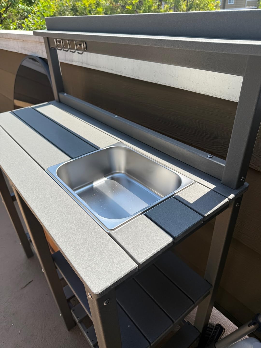 FOOWIN Potting Bench, HDPE Outdoor Potting Table with Sink, All-Weather Potting Benches for Outside, Gardening Table with Storage Shelf, Hook, for Garden, Patio, Lawns, Grey customer photo 1